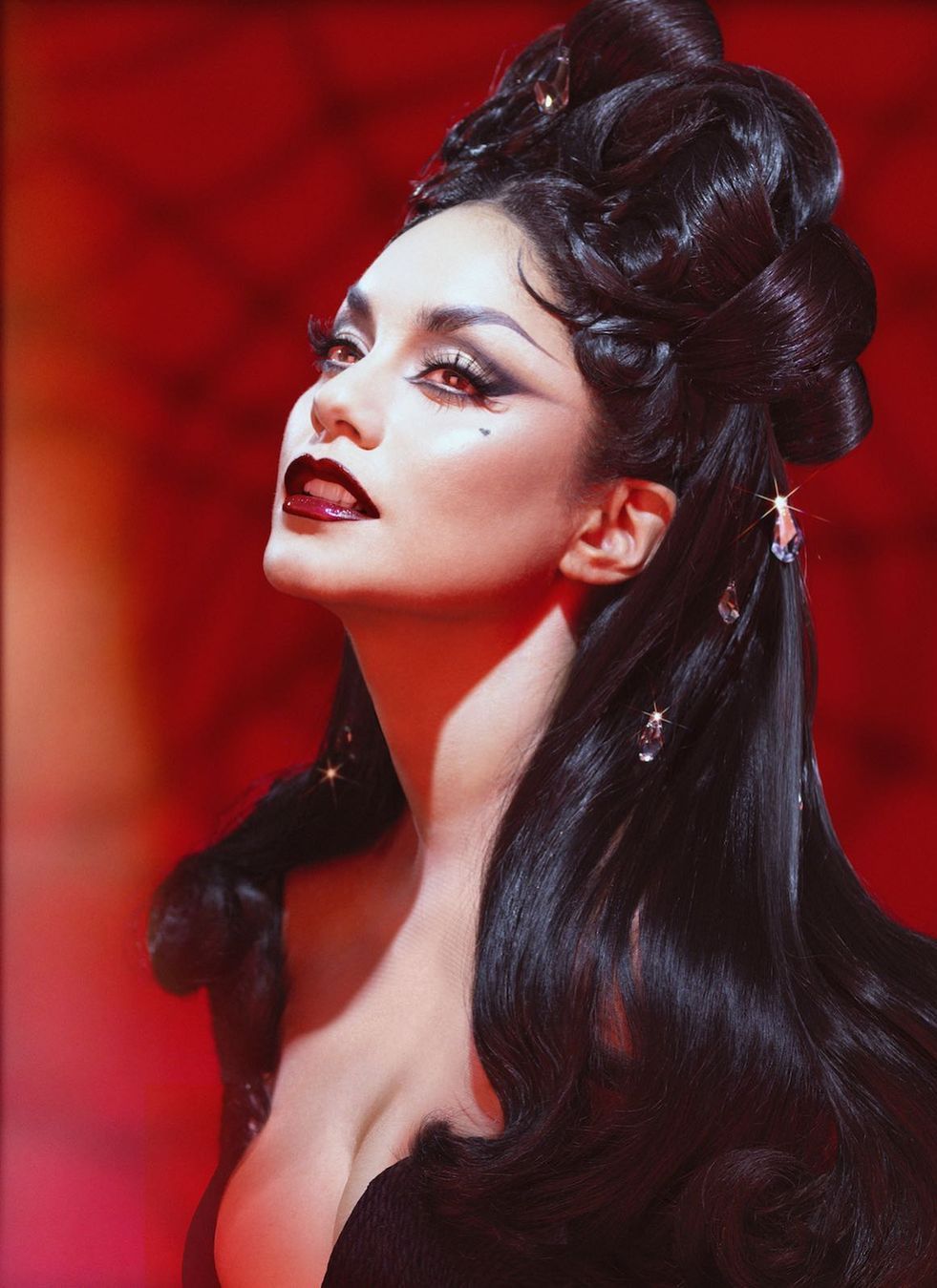 vanessa hudgens vampire costume mega