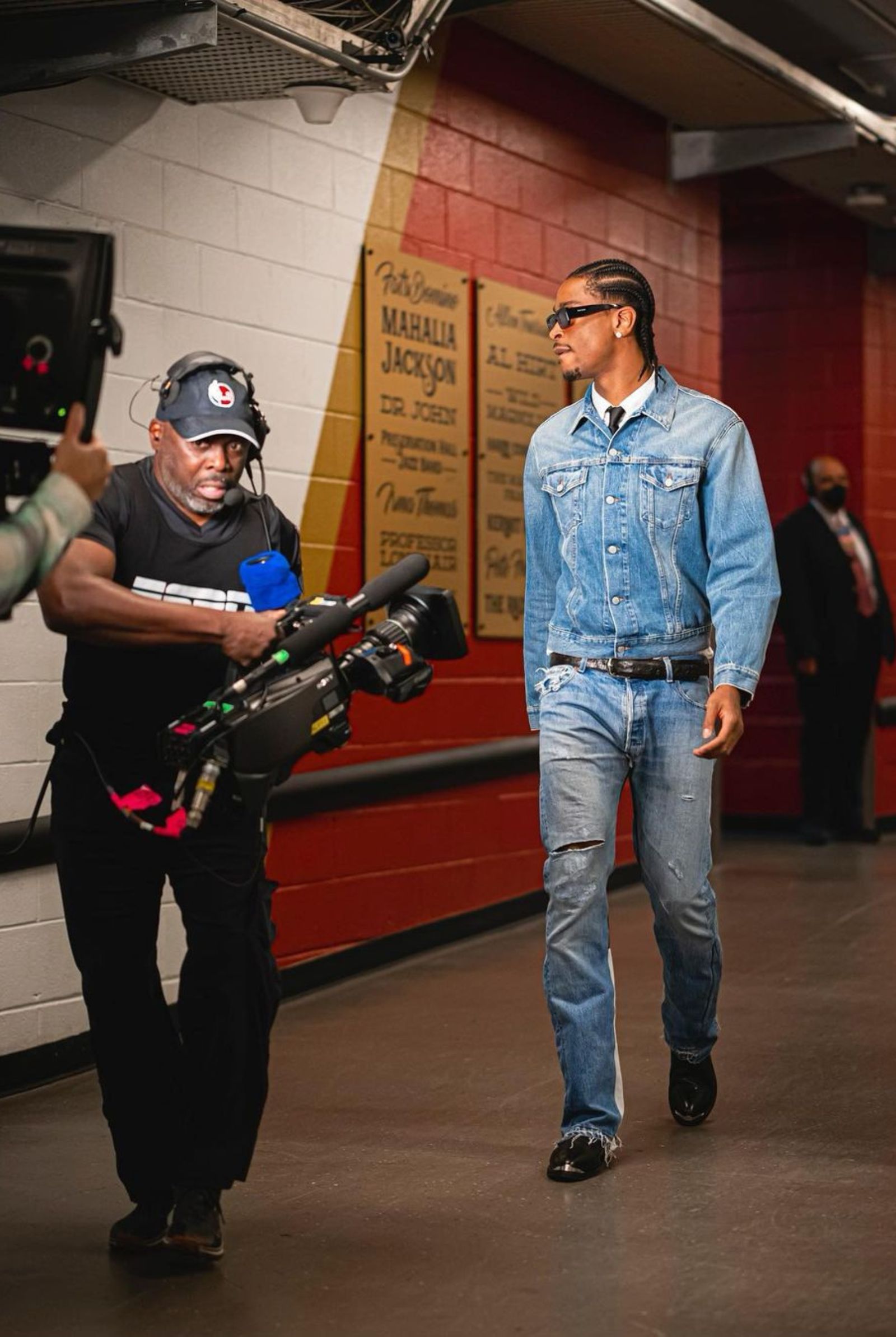 NBA player Shai Gilgeous-Alexander sporting a denim-on-denim look