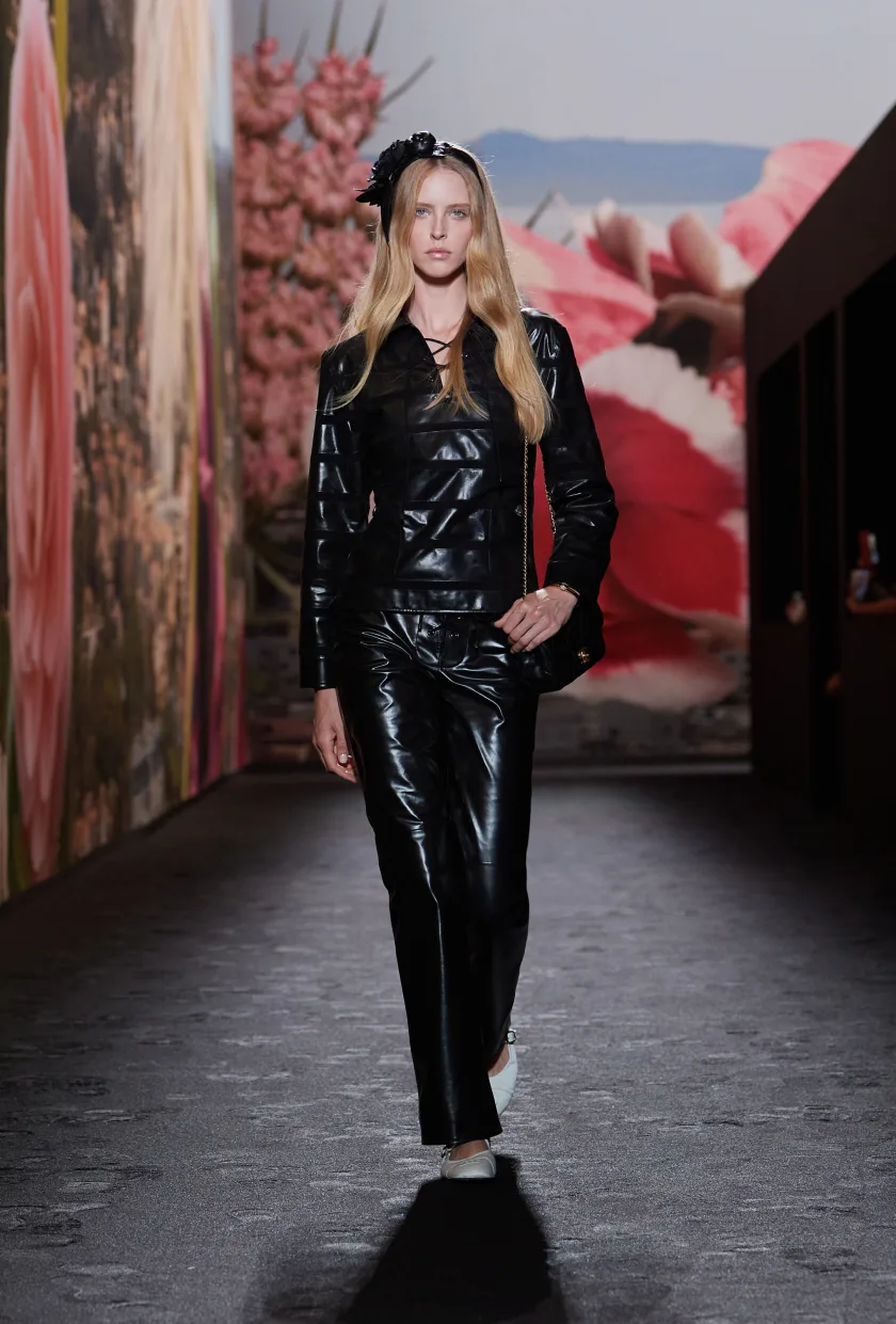 chanel paris fashion week