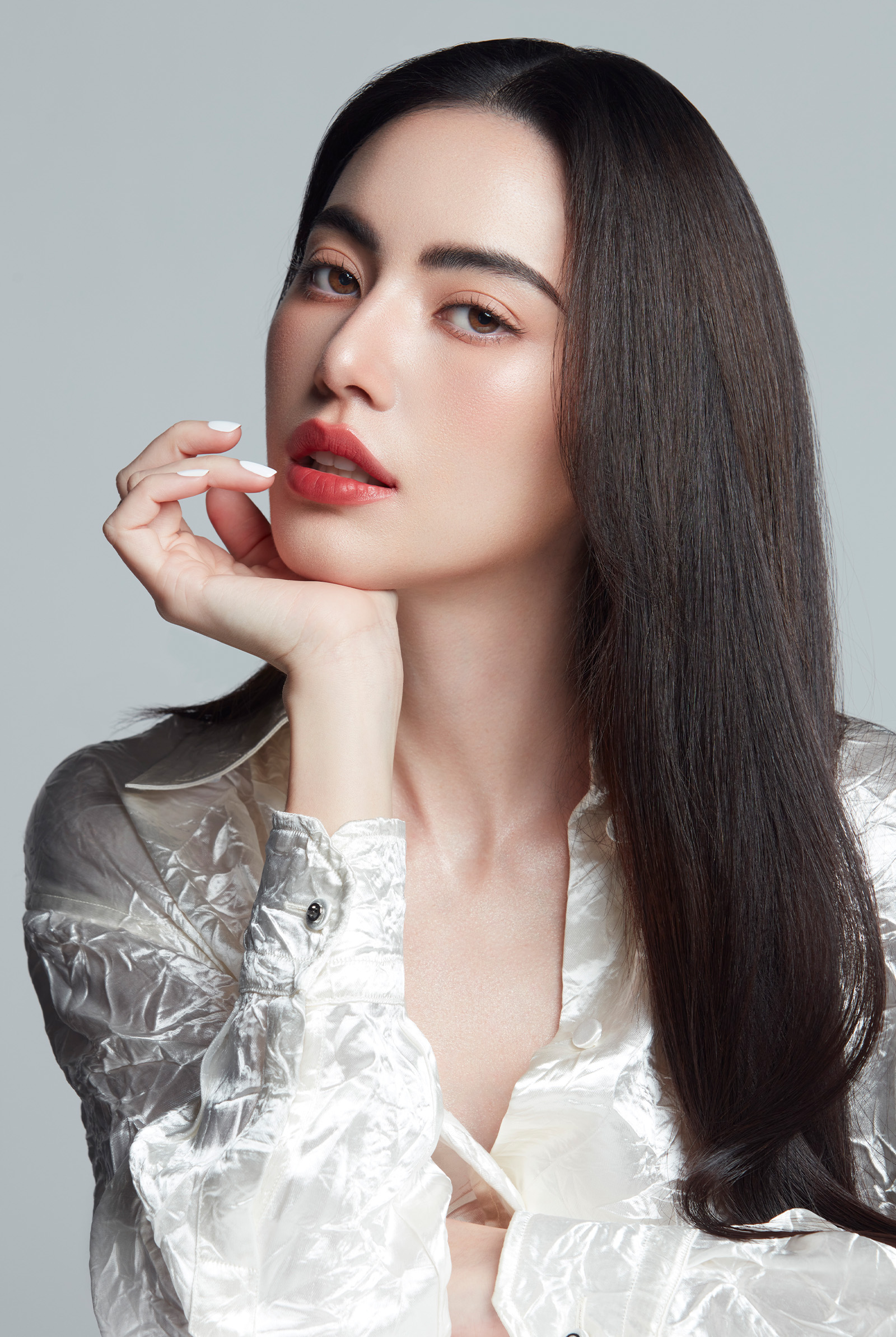 Davika Hoorne for Gucci