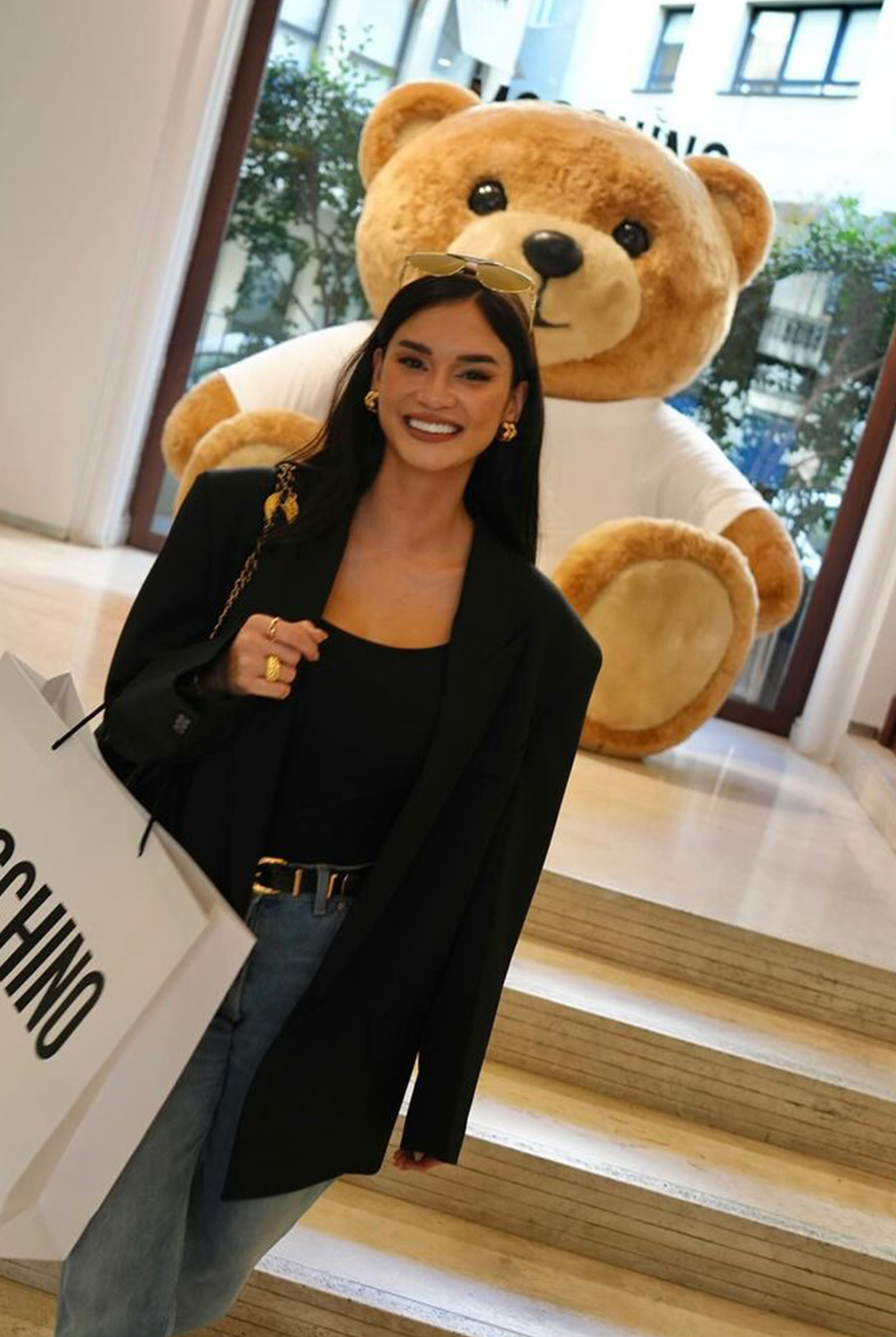 Pia Wurtzbach collaboration vlog with Small Laude