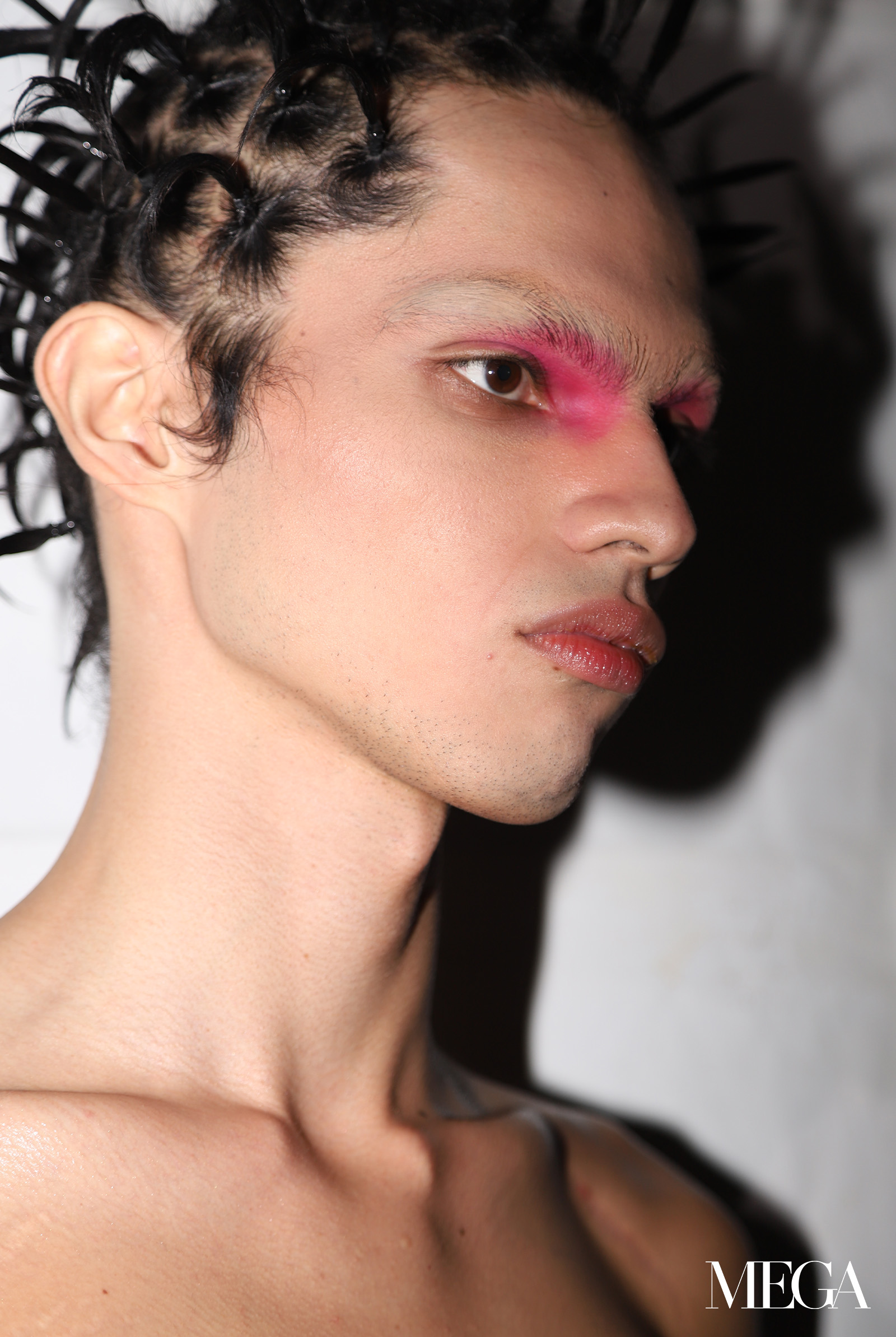 Bleached brows Randolf Clothing