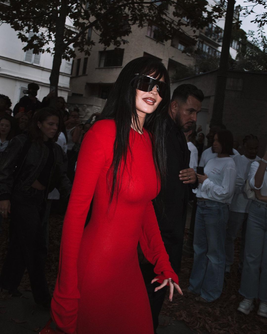 kylie jenner paris fashion week