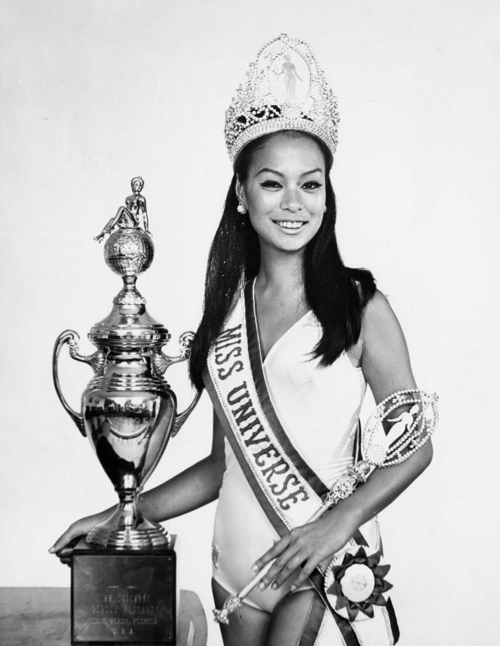 MISS UNIVERSE CROWN GLORIA DIAZ 1969 MEGA