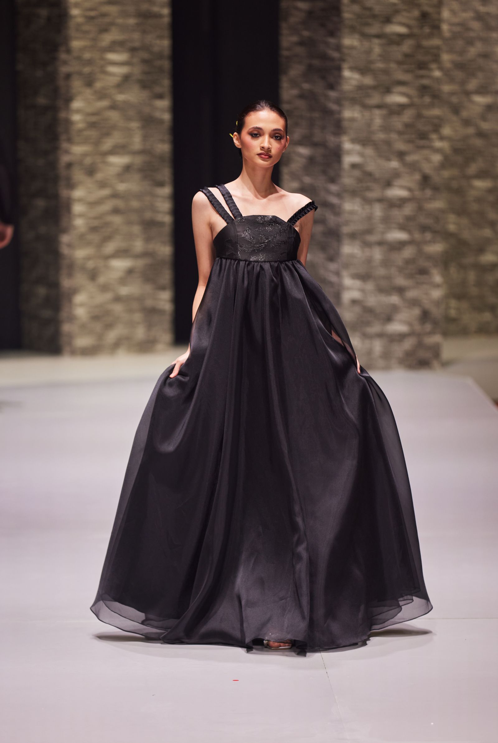 Robbie Santos celebrates his 7th year in the fashion scene