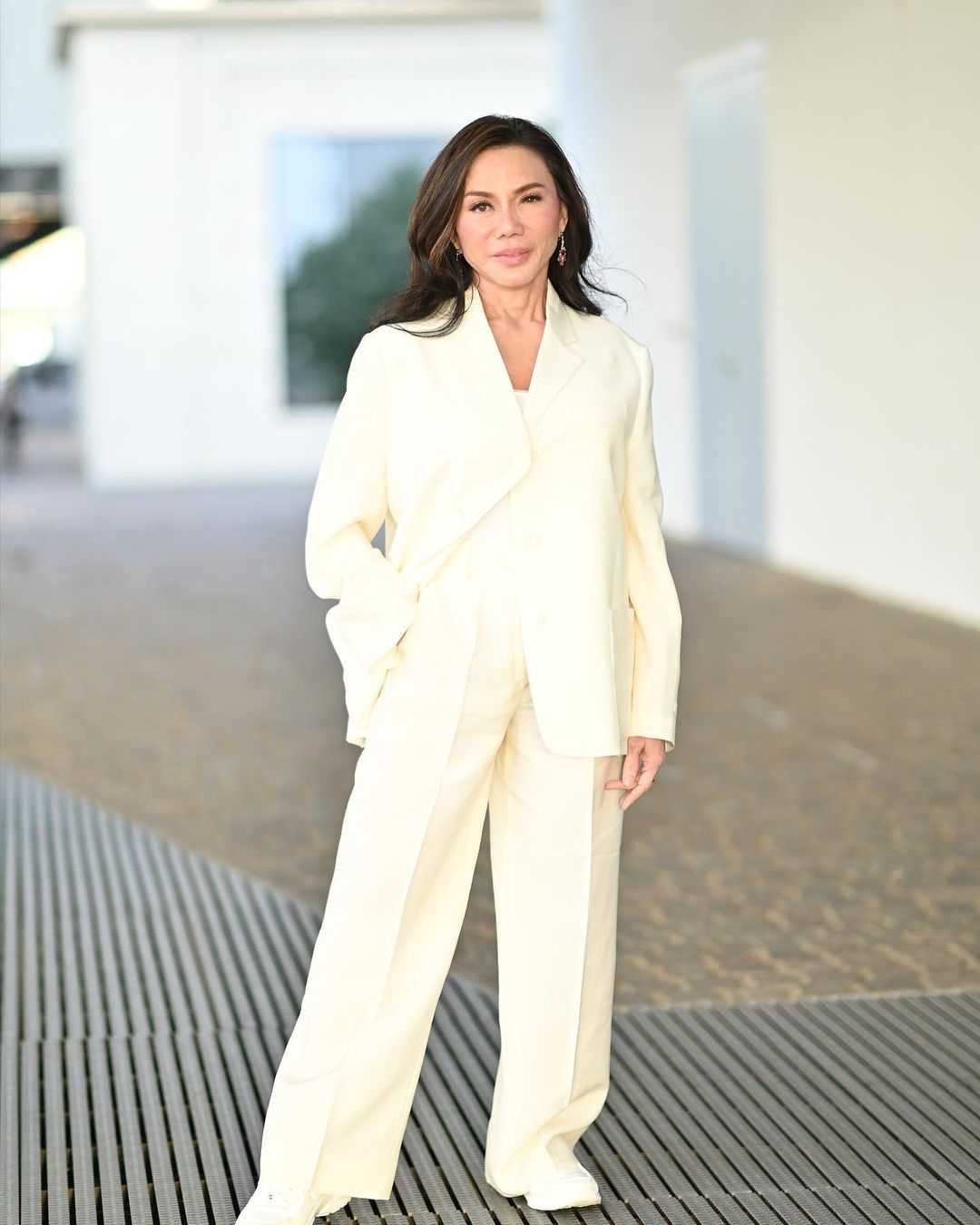 Dr. Vicki Belo at Paris Fashion Week