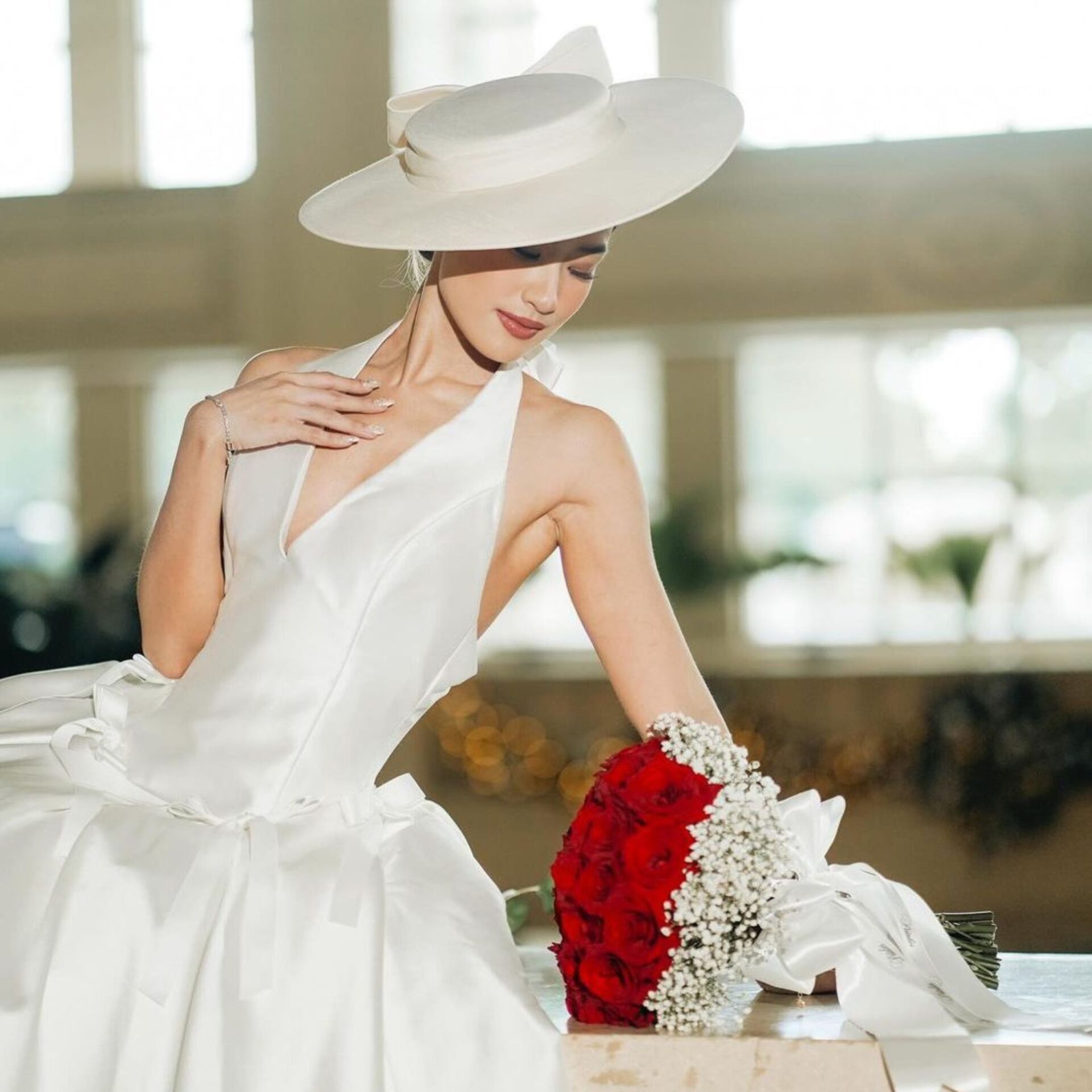 Janeena Chan’s Bridal Looks in Her Christmas-Themed Wedding