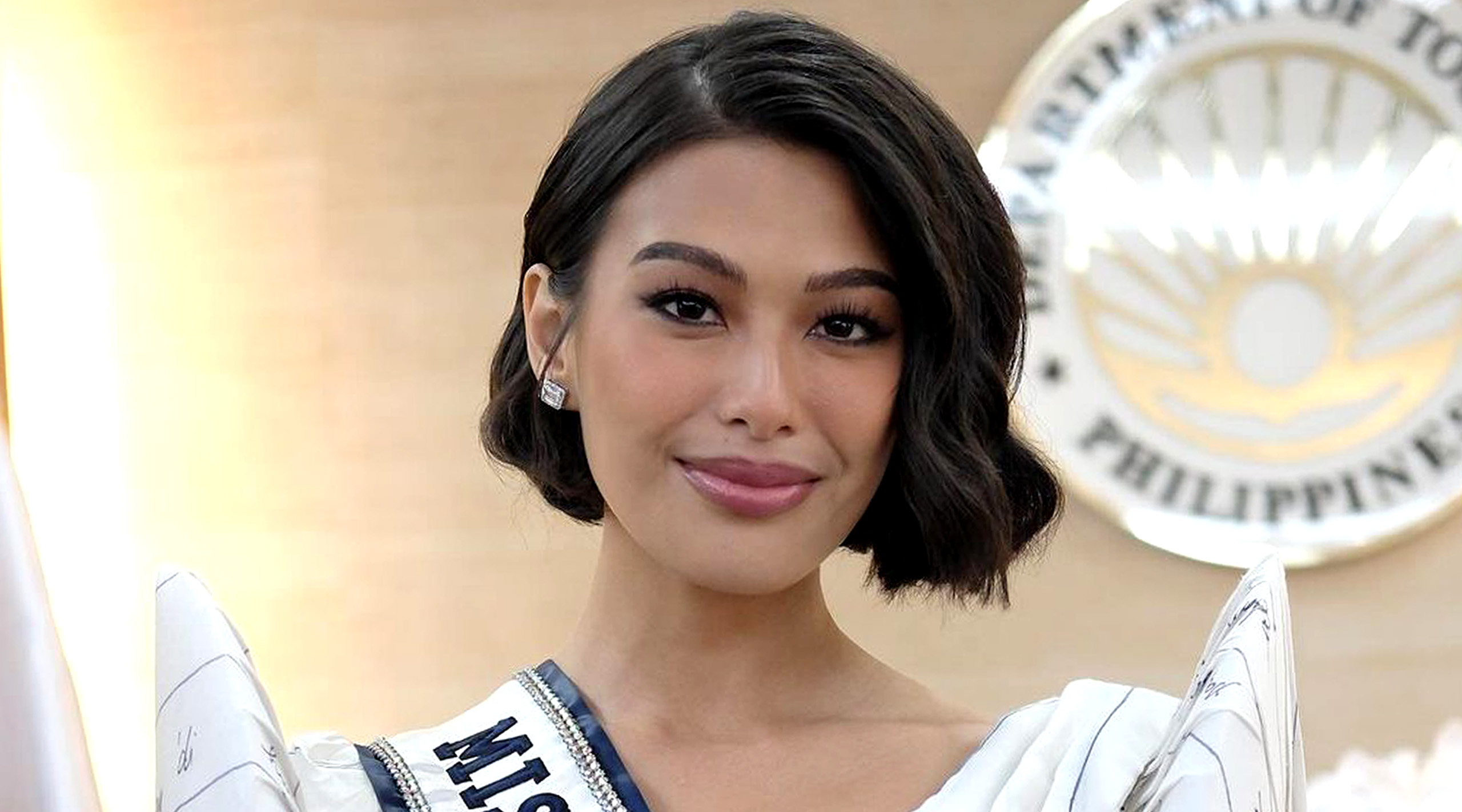Michelle Dee balintawak department of tourism ambassador outfit