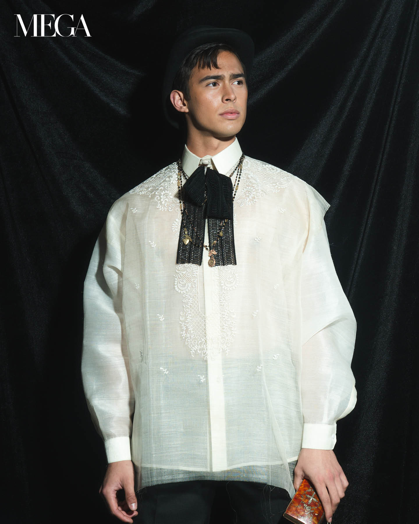 Joey Samson’s Terno Collection is a Tribute to Jose Rizal ABRAHAM LAWYER