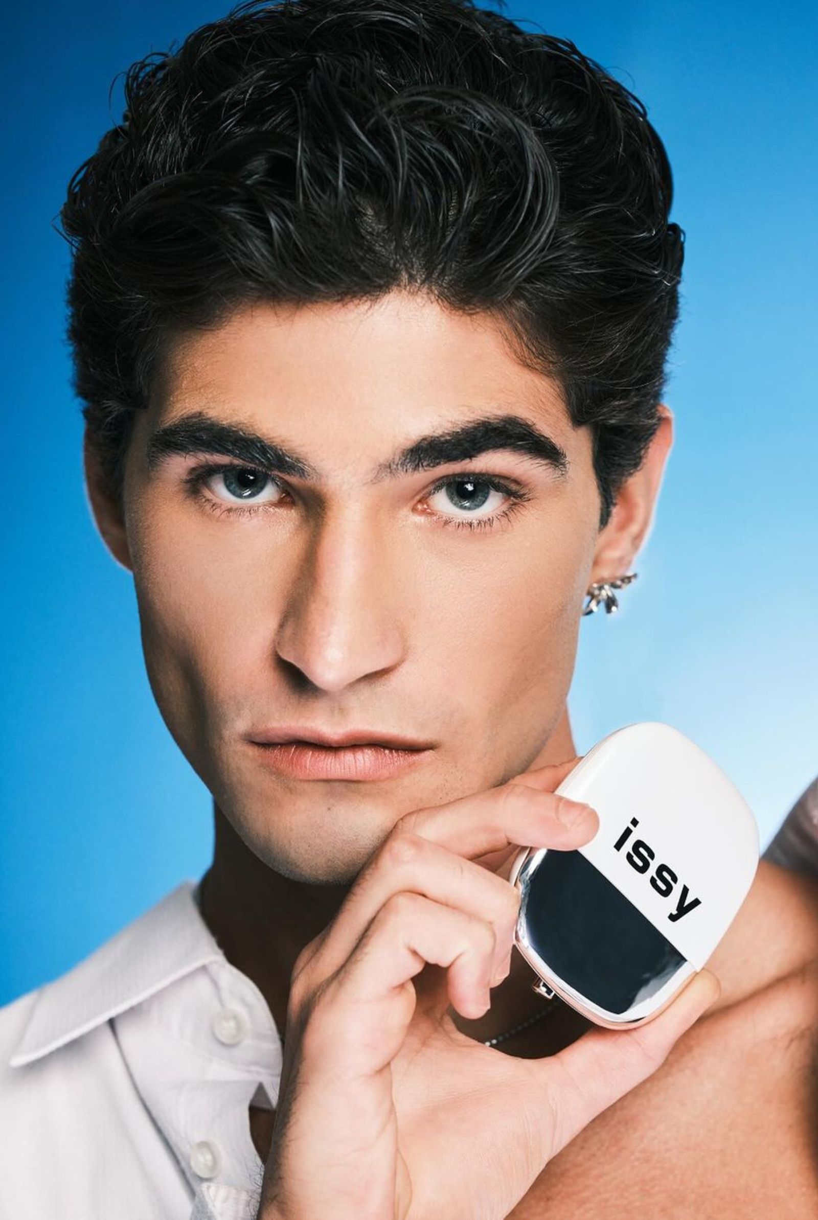 Issy's True Flex Powder Foundation