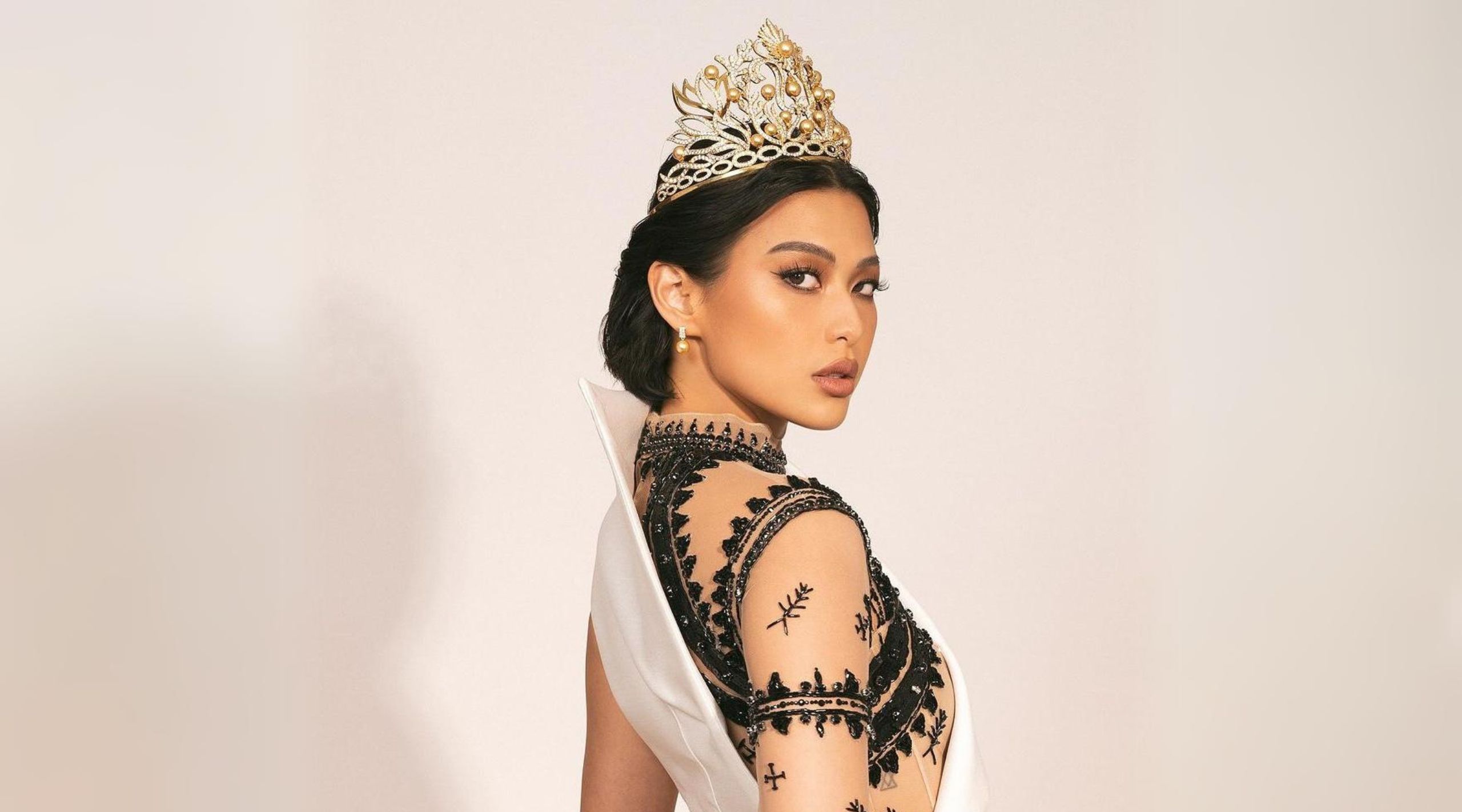 Mark Bumgarner Shares Why Michelle Dee Did Not Wear Her Finals Gown at the Homecoming Parade 