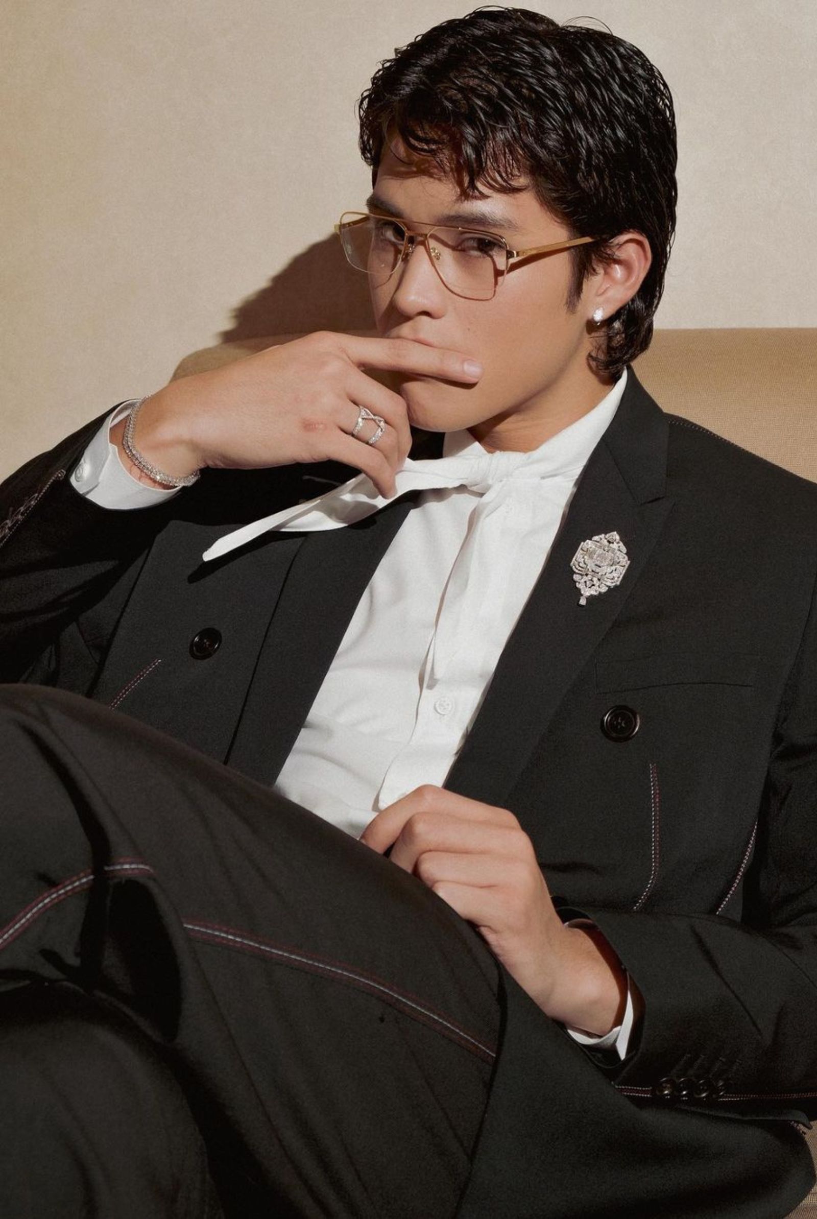Kyle Echarri