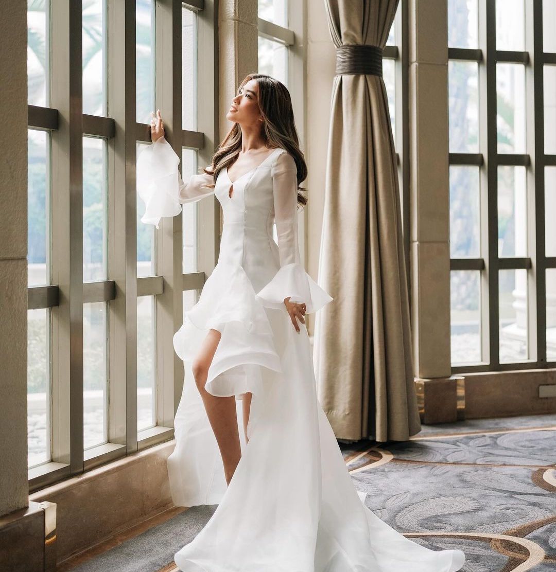 Janeena Chan’s Bridal Looks in Her Christmas-Themed Wedding