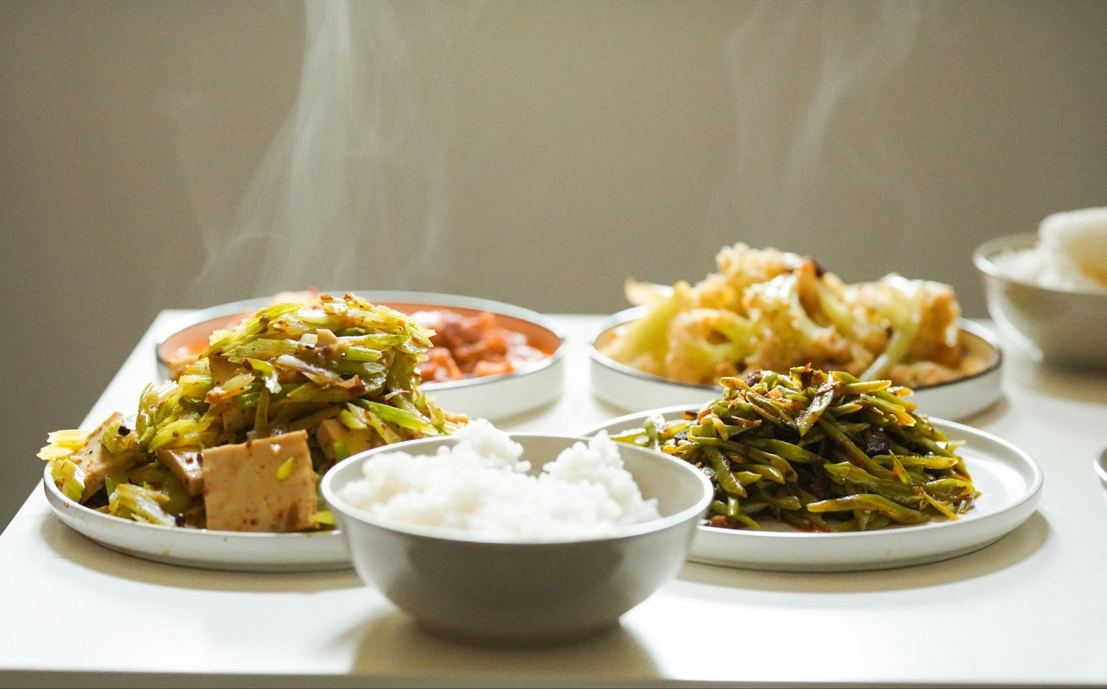 Eat a healthy variety of meals