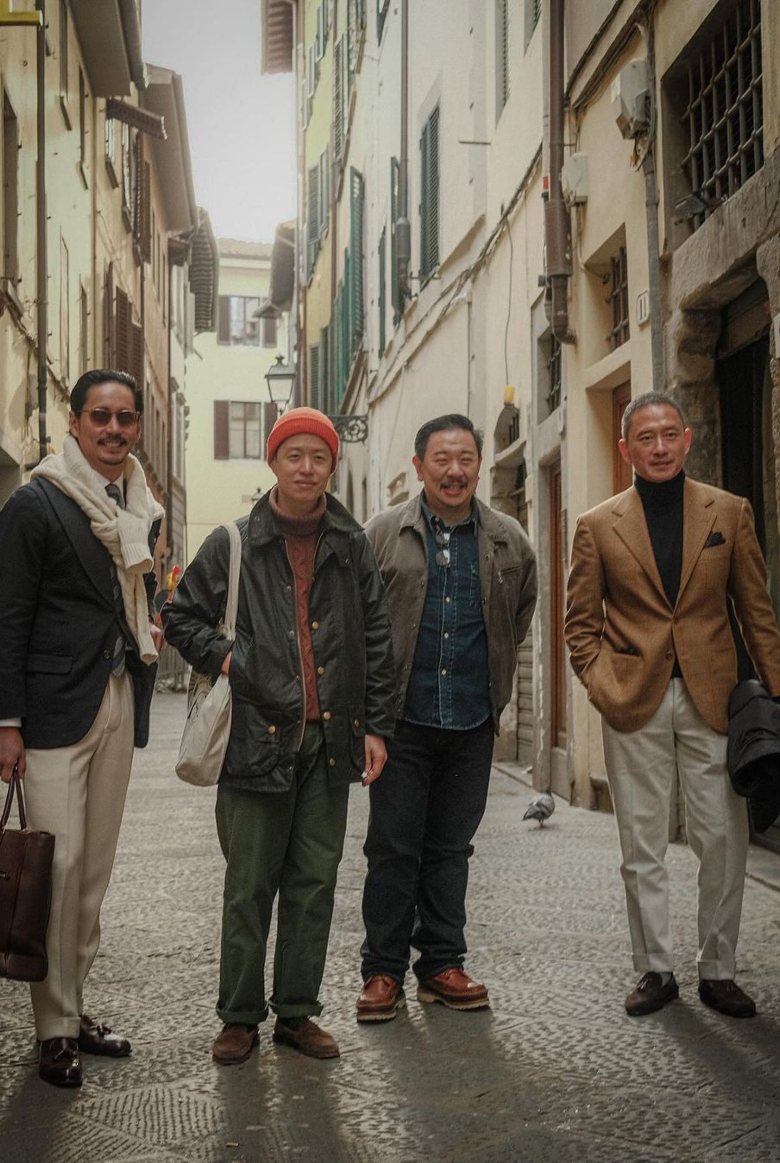 Dee notes that meeting people who share his passion for men's fashion, whether old acquaintances or new connections, is one of his trip's highlights