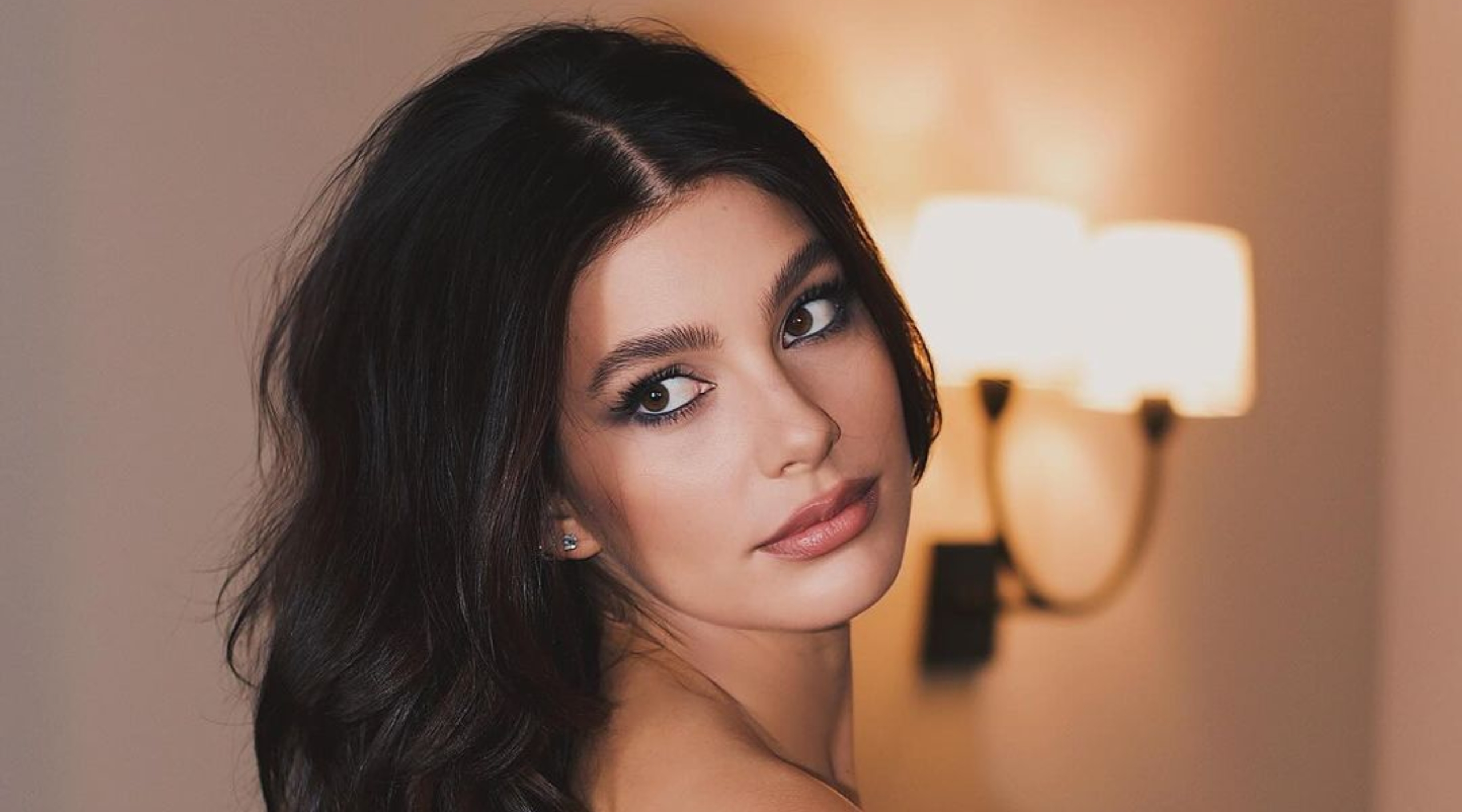 Awards Season Beauty Trends We'll See More of in 2024
