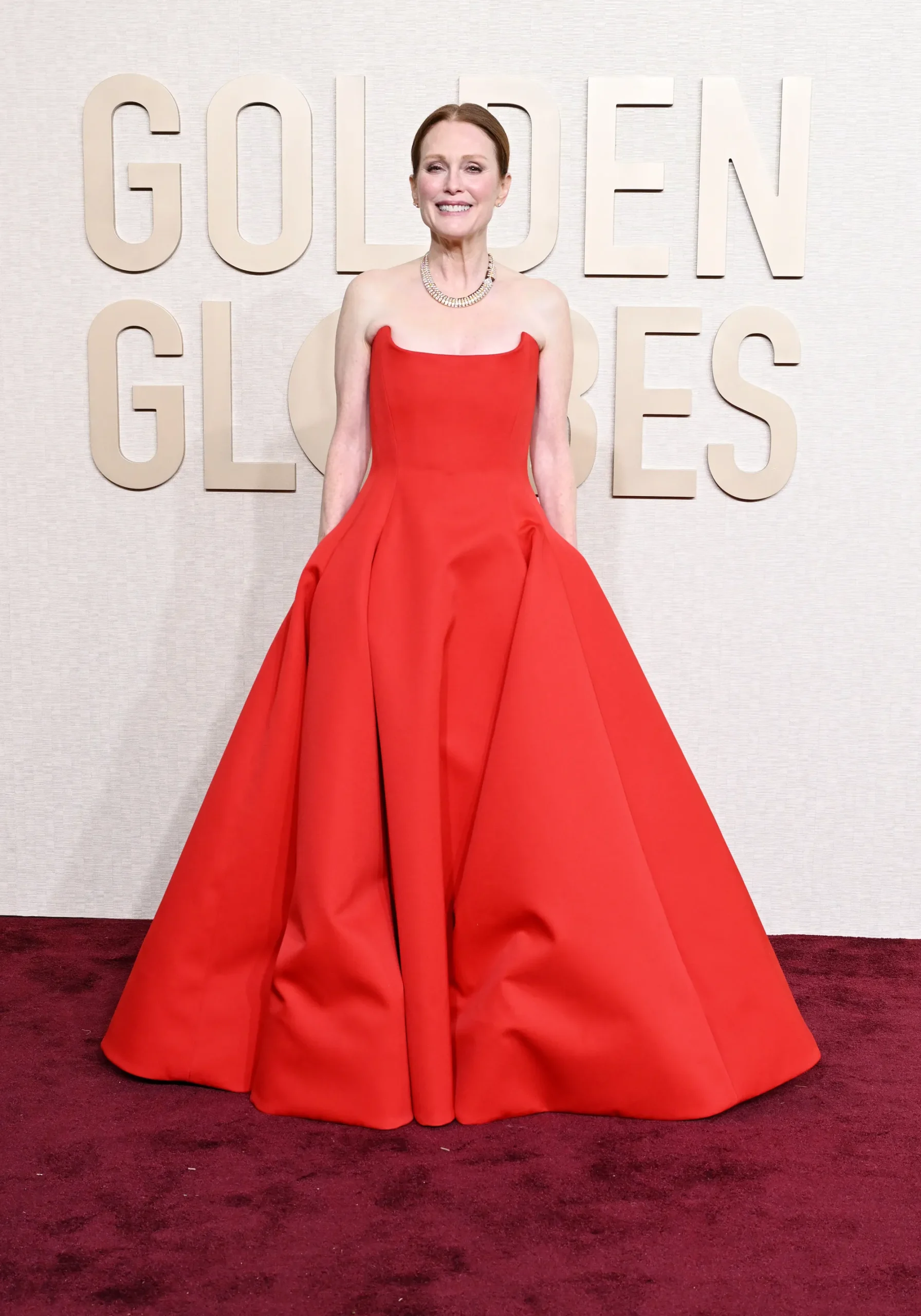 MEGA’s Best Dressed List For the 2024 Golden Globes JULIANNE MOORE BOTTEGA VENETA