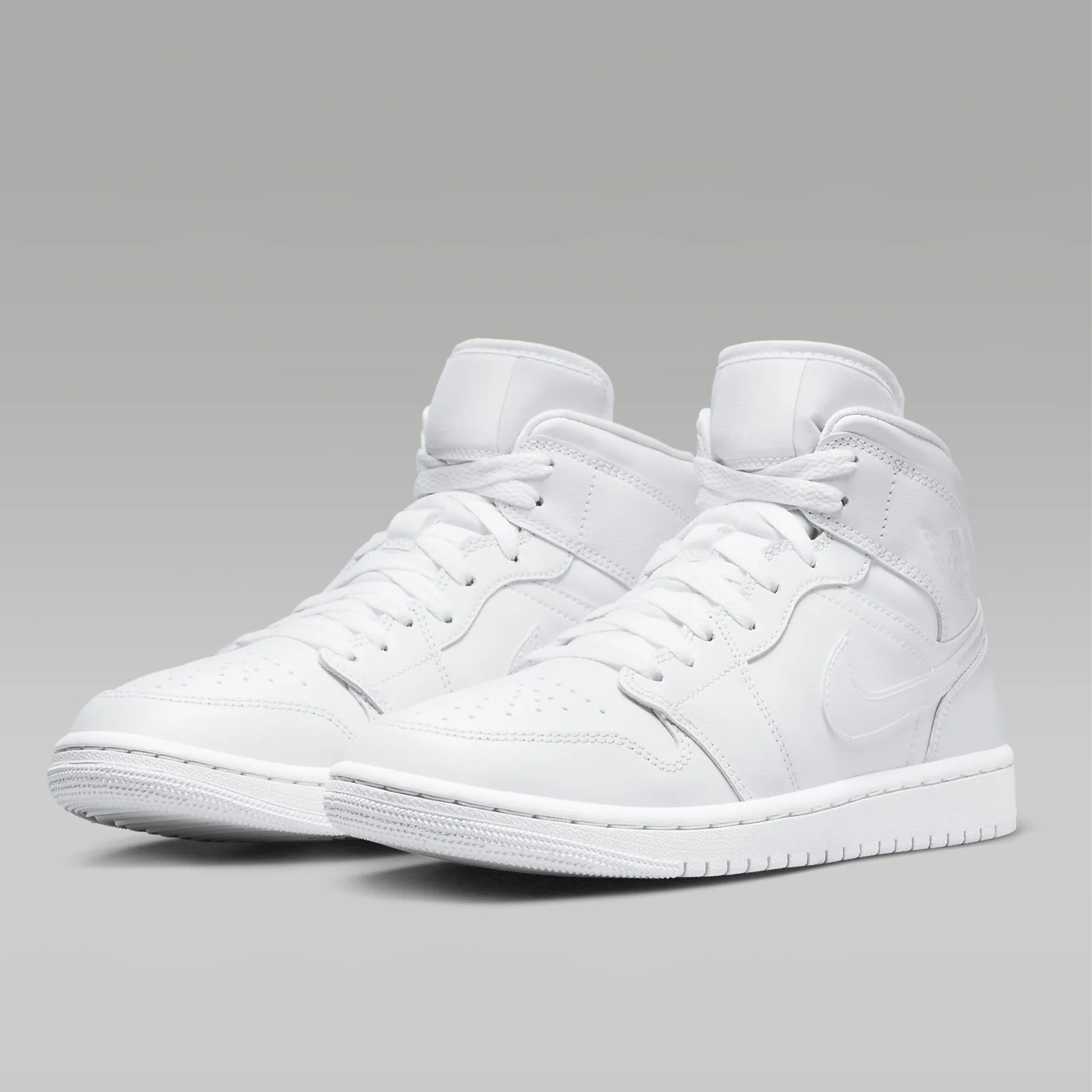 Nike Air Jordan 1 sneakers