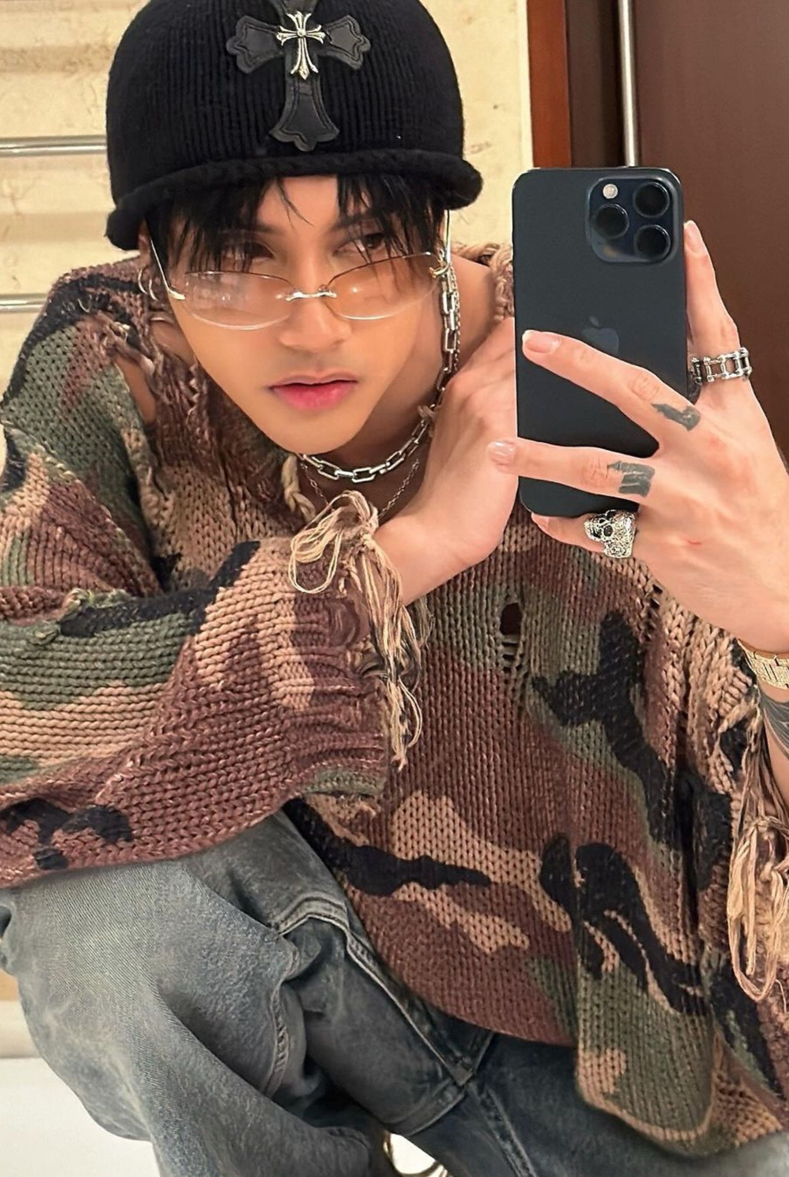 Ken Suson's accessories