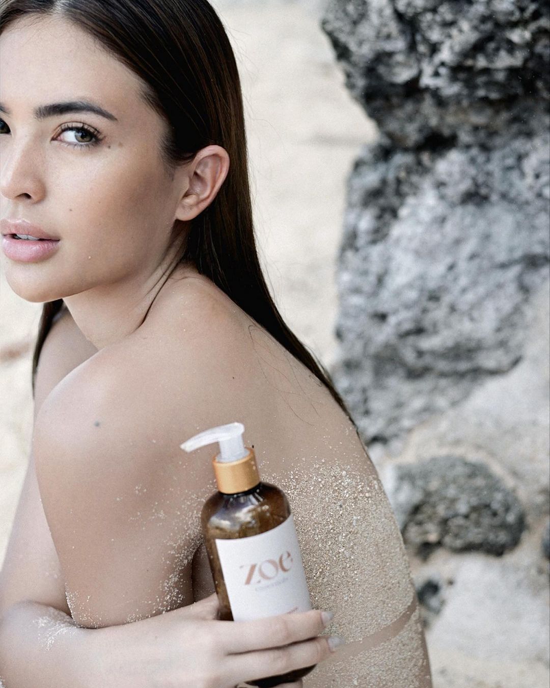 Sofia Andres for Zoe Essentials