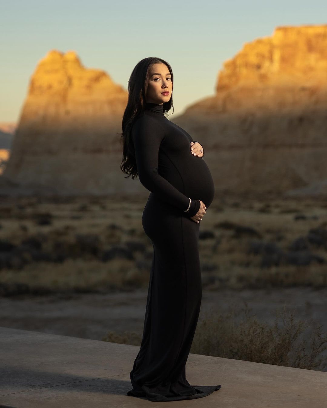 Maja Salvador Rambo Nuñez babymoon pregnancy shoot destination motherhood