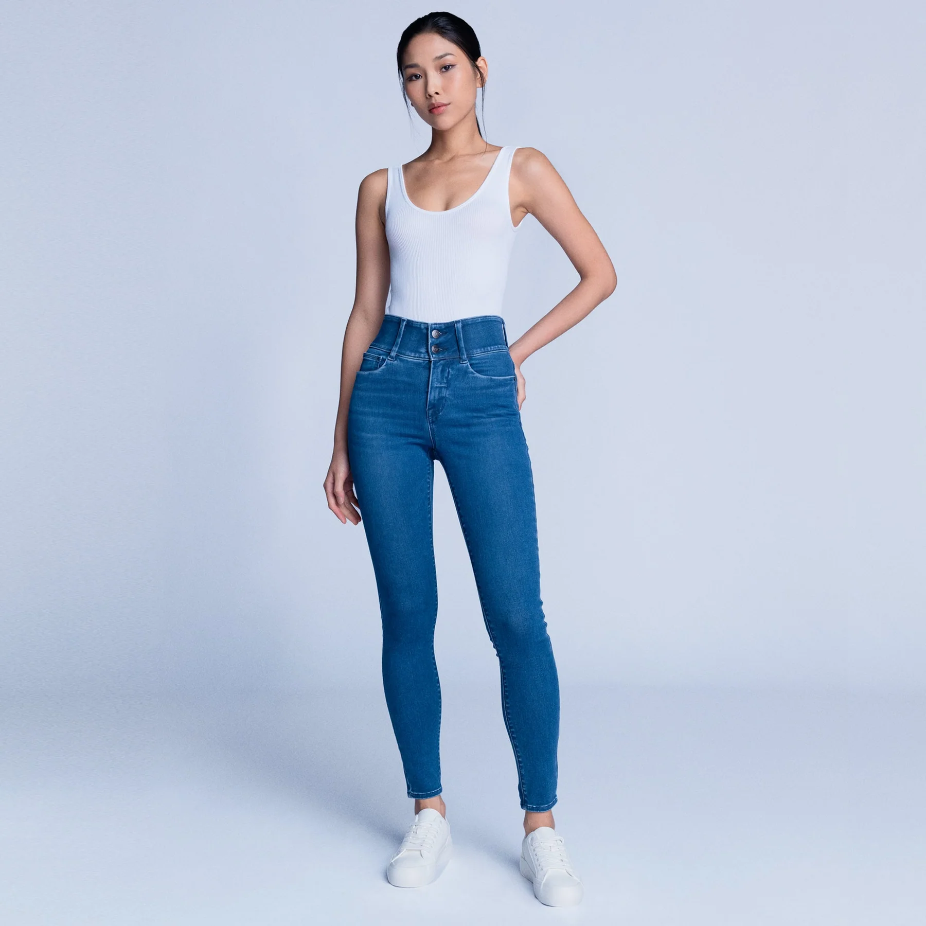 How to Find The Perfect Lee Jeans, According to Body Type