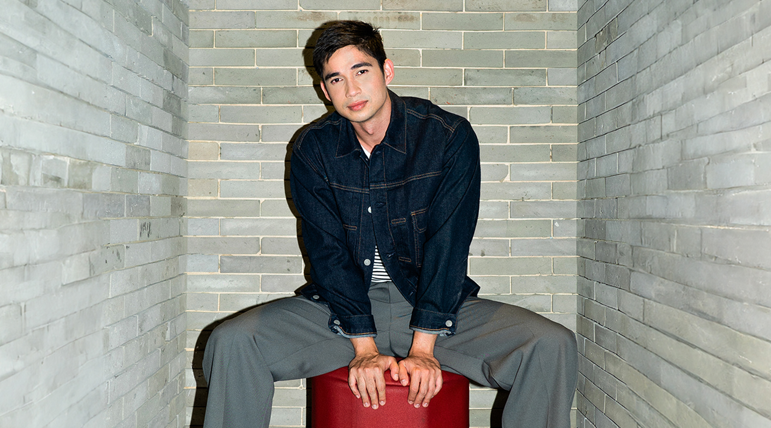 Oliver Moeller exclusive interview laywer fitness enthusiast career signing contract cornerstone talent new