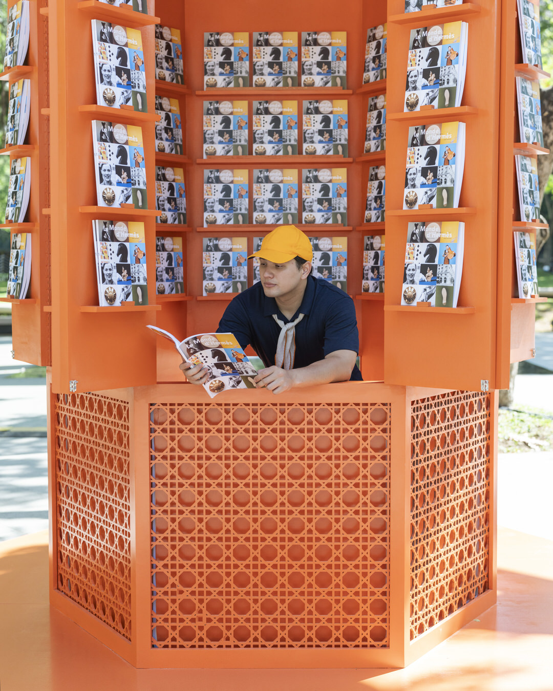Hermès Set a Public Encounter with a Traveling Kiosk in Makati