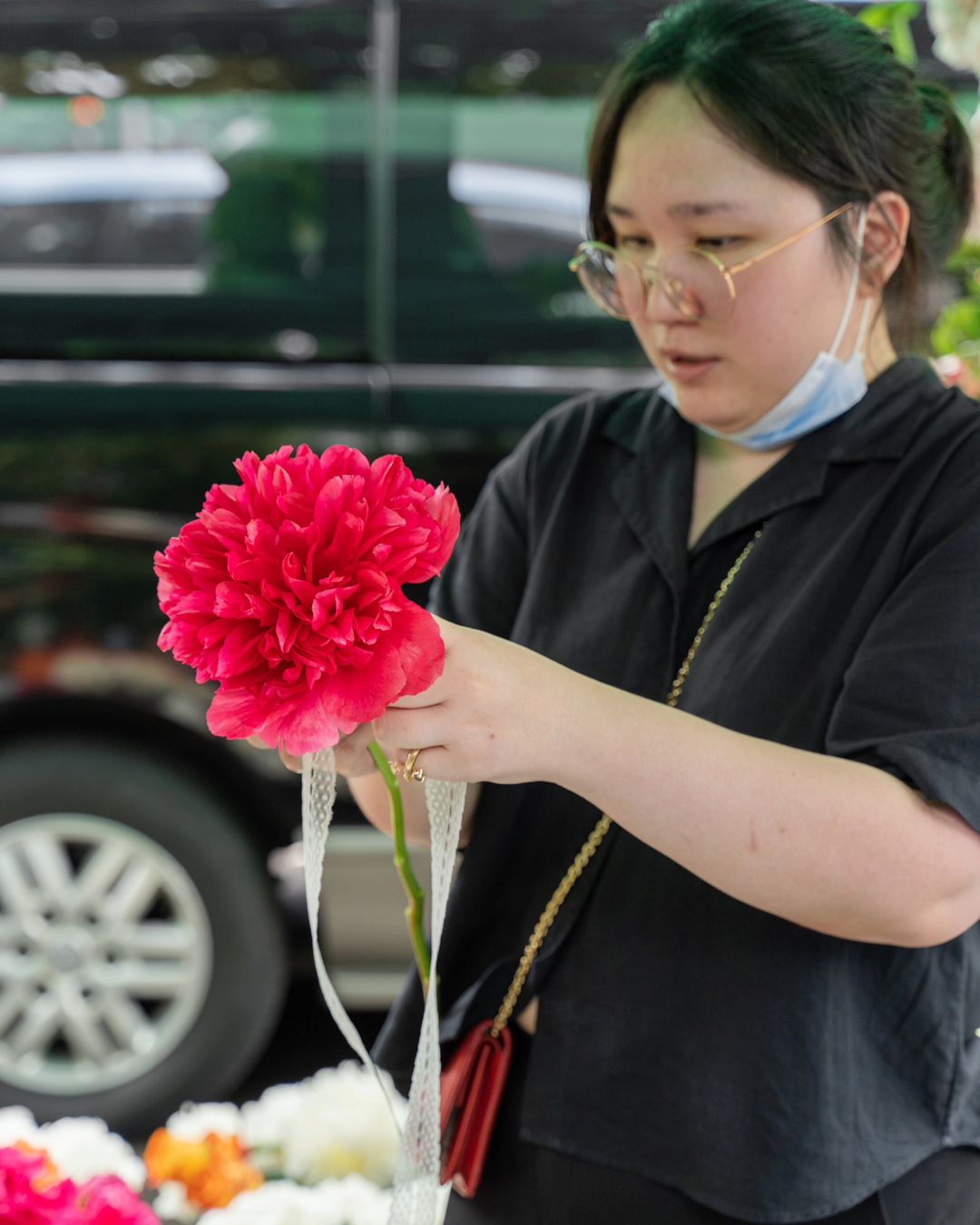 Fluff Flowers fluff event flower arrangement floral design style
