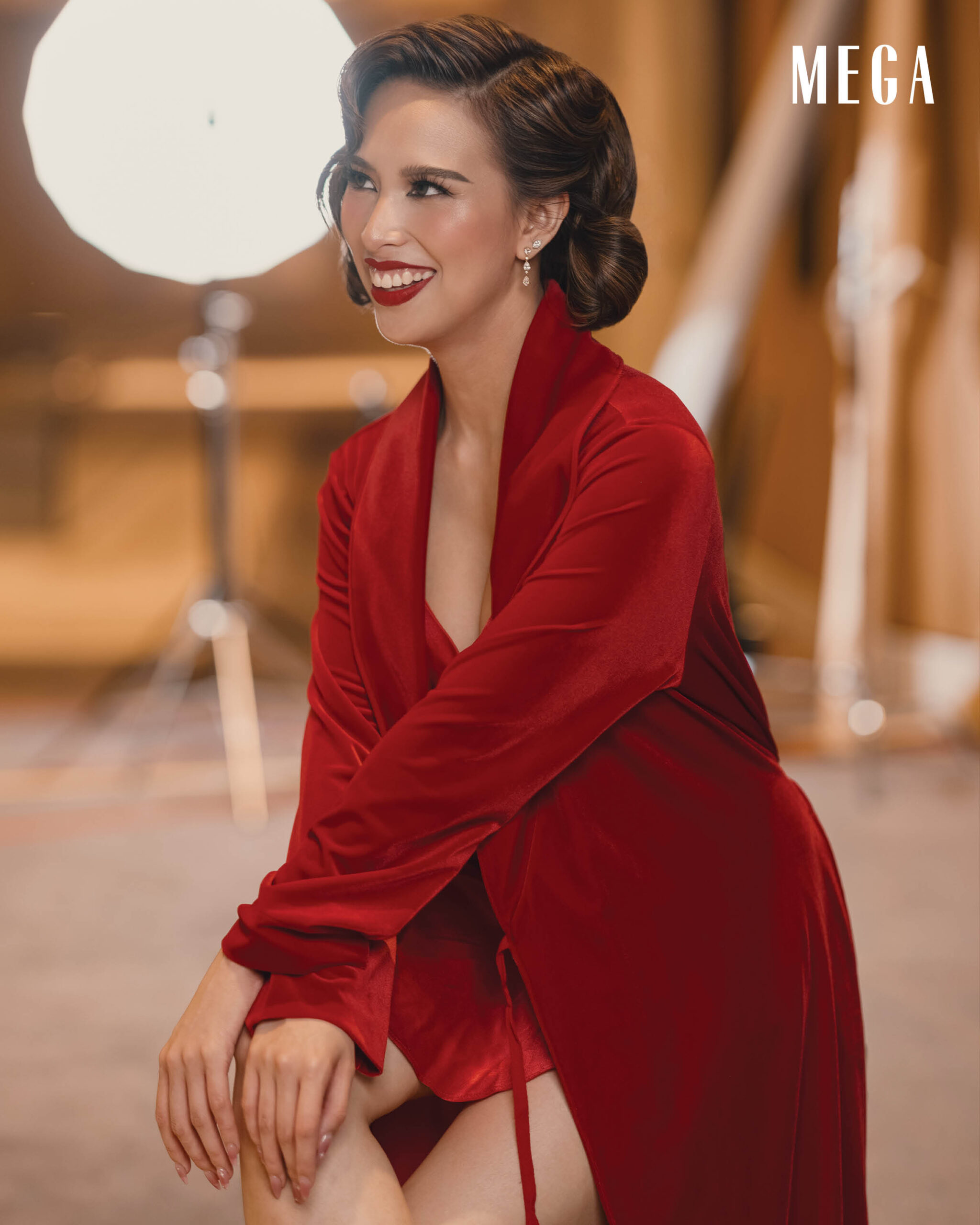 Kiara Dario is wearing a BARDOT dress and a NATORI robe