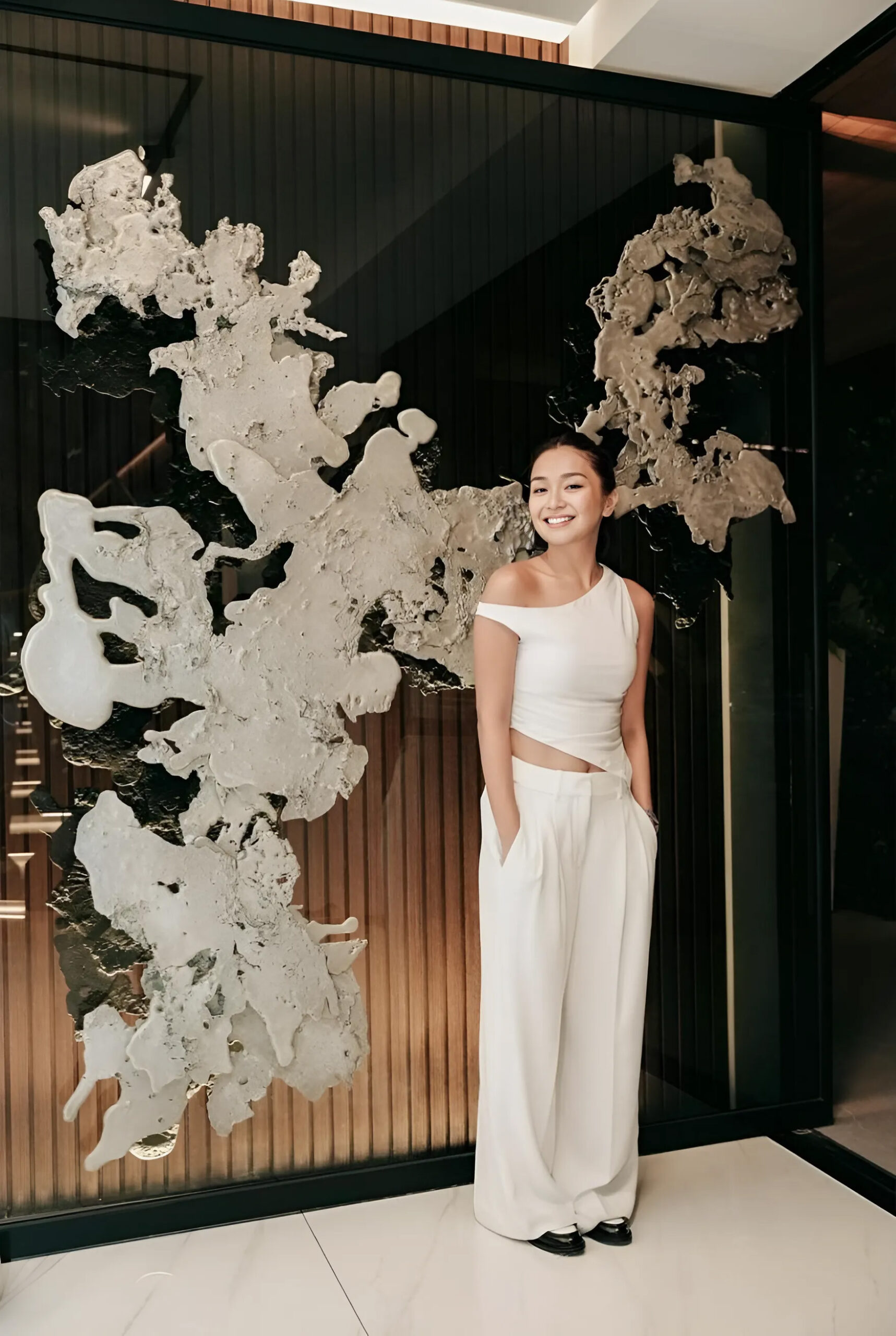 Kathryn Bernardo housewarming party Alden Richards new house home slide art jinggoy buensuceso