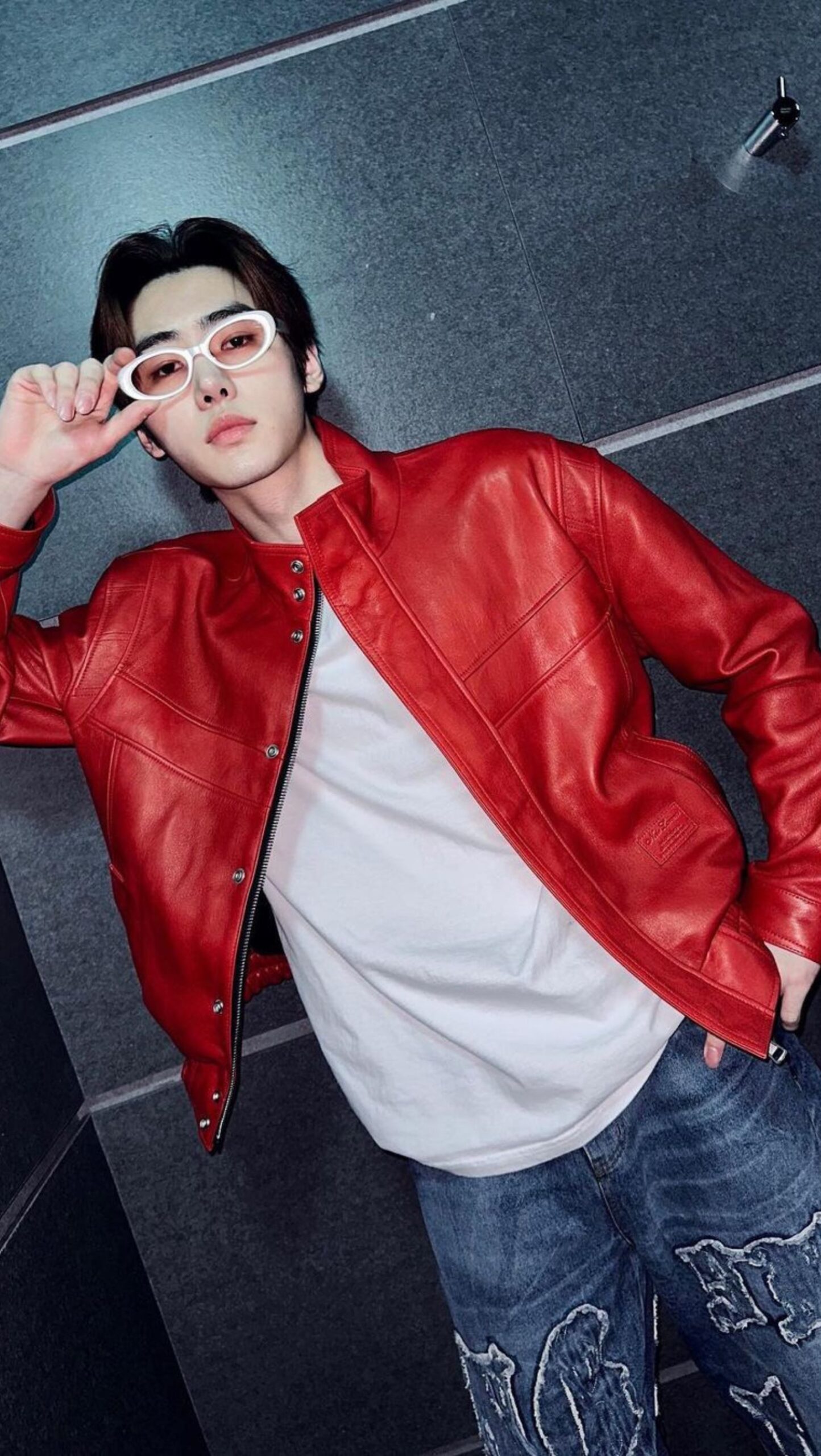 Streetwear Enhypen Sunghoon pop of color leather jacket denim jeans