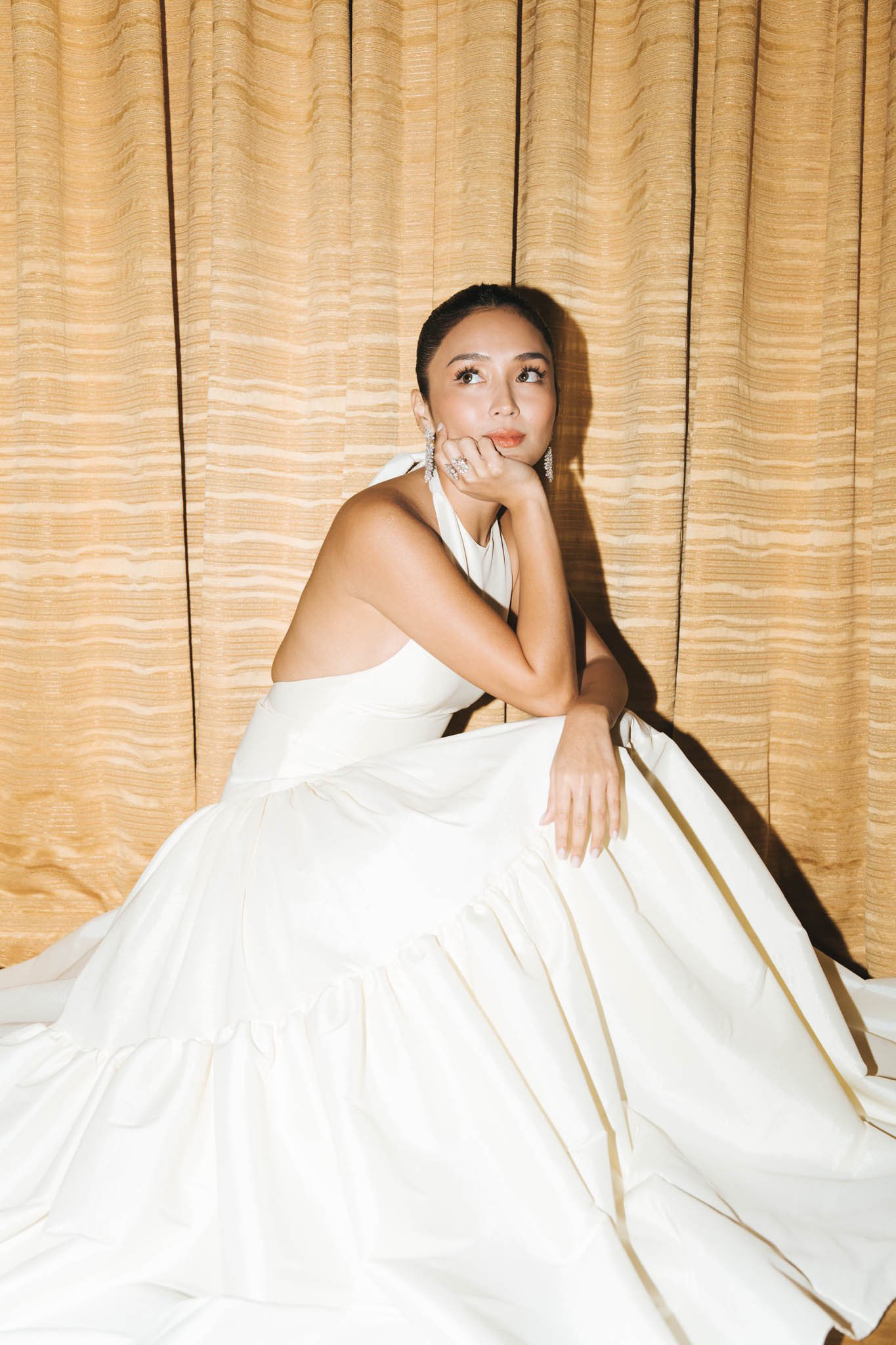 Kathryn Bernardo best actress famas vania romoff white