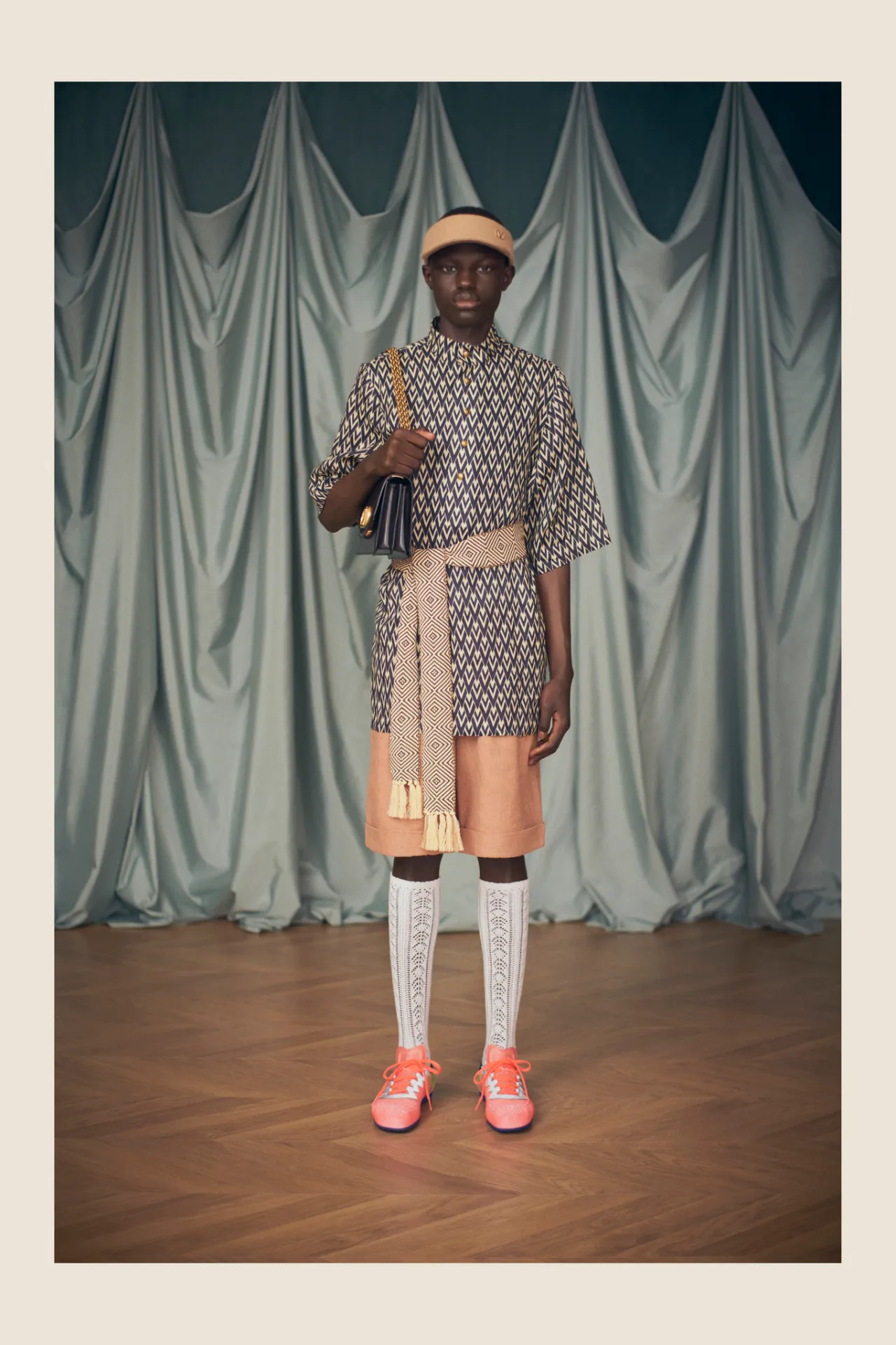 Alessandro Michele calls it “hyper beauty”. Titled, Avant les Début, the collection reveals Valentino's ultra-glamorous side.