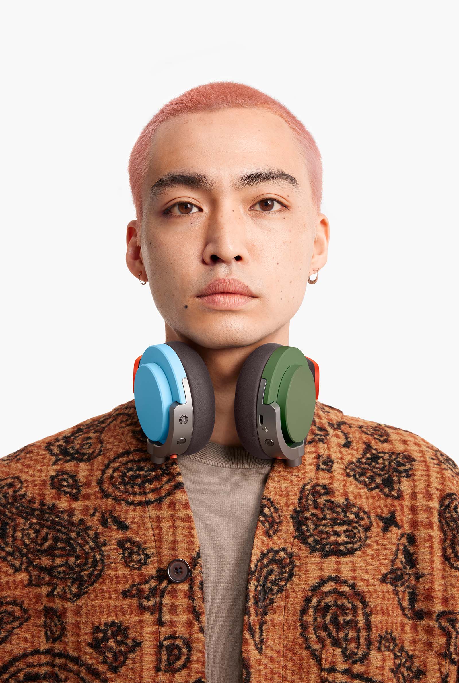 dyson's noise cancelling headphones