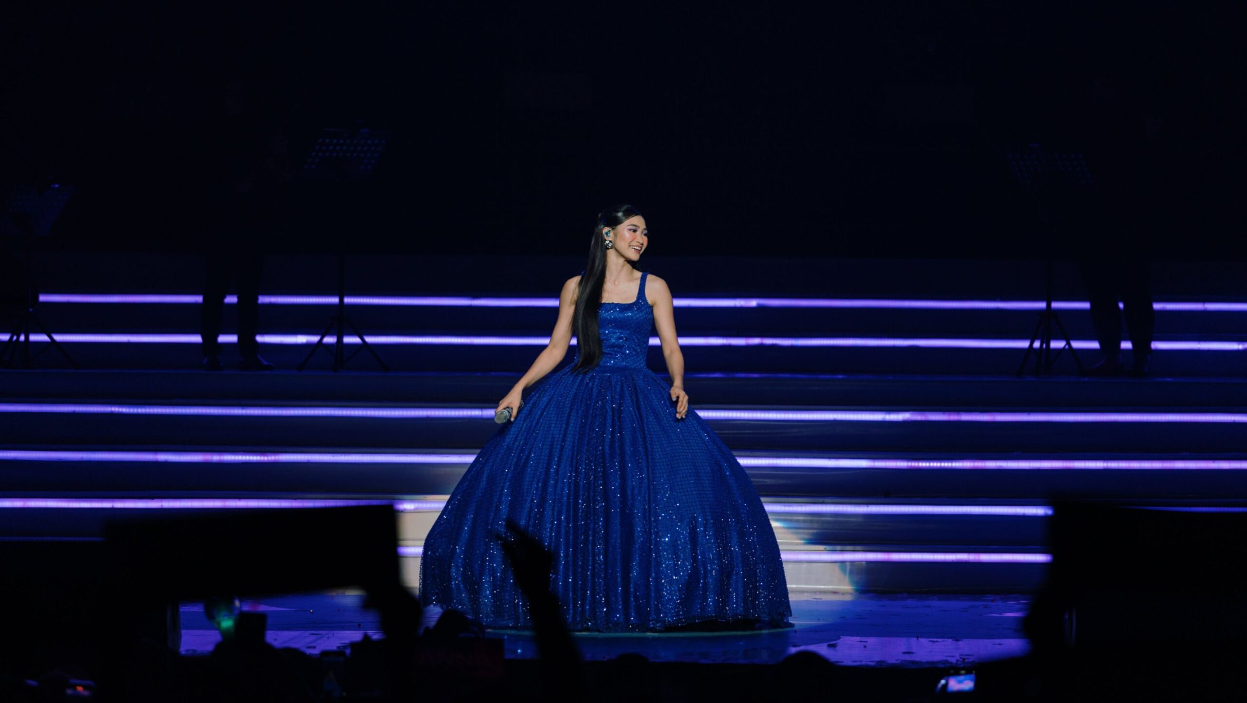 BINI Jhoanna in Iñigo Villegas solo performance