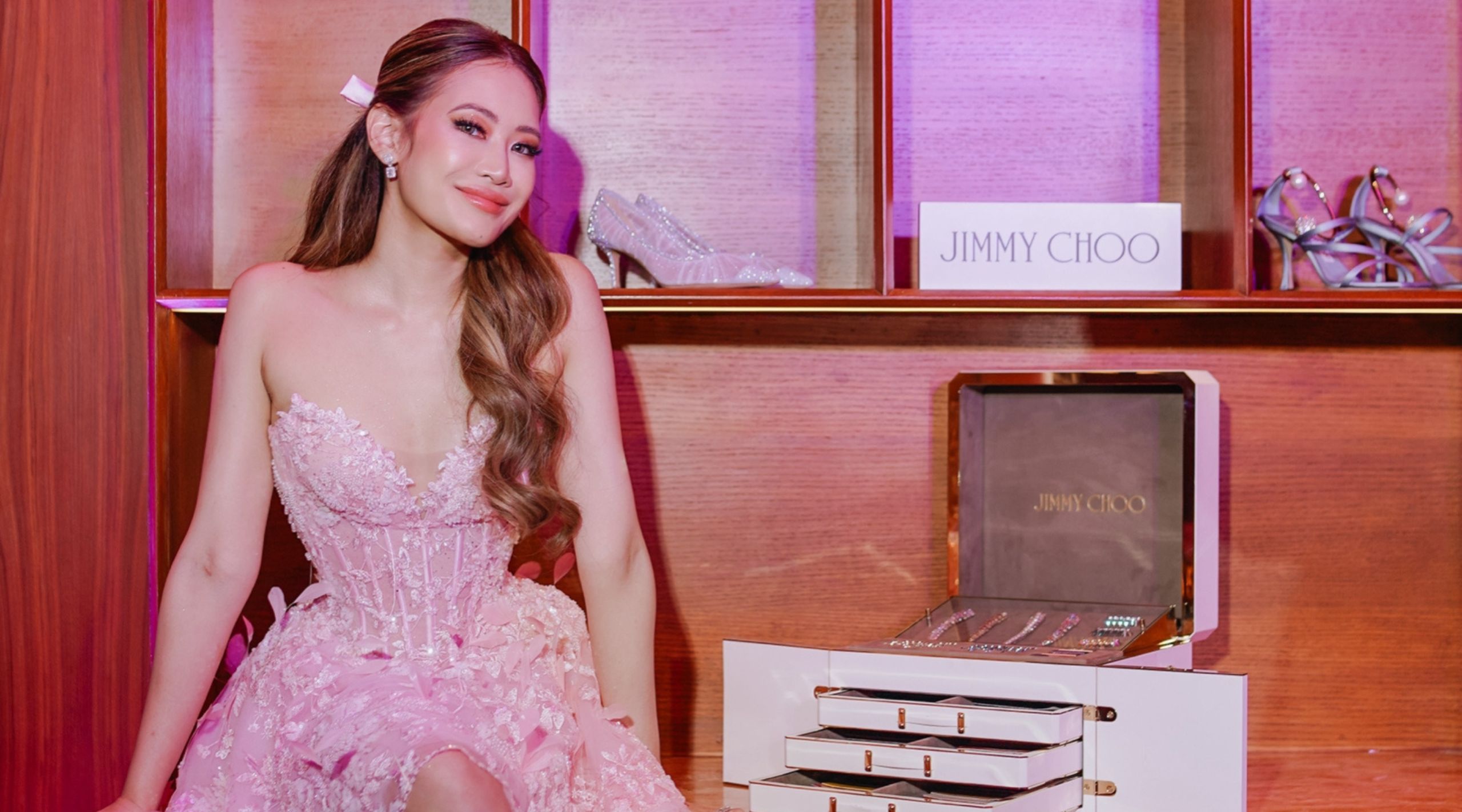 Julianne Syjuco and Jimmy Choo’s collaboration is a fairytale fit for the new bride, including a 3D mockup and personalized designs.