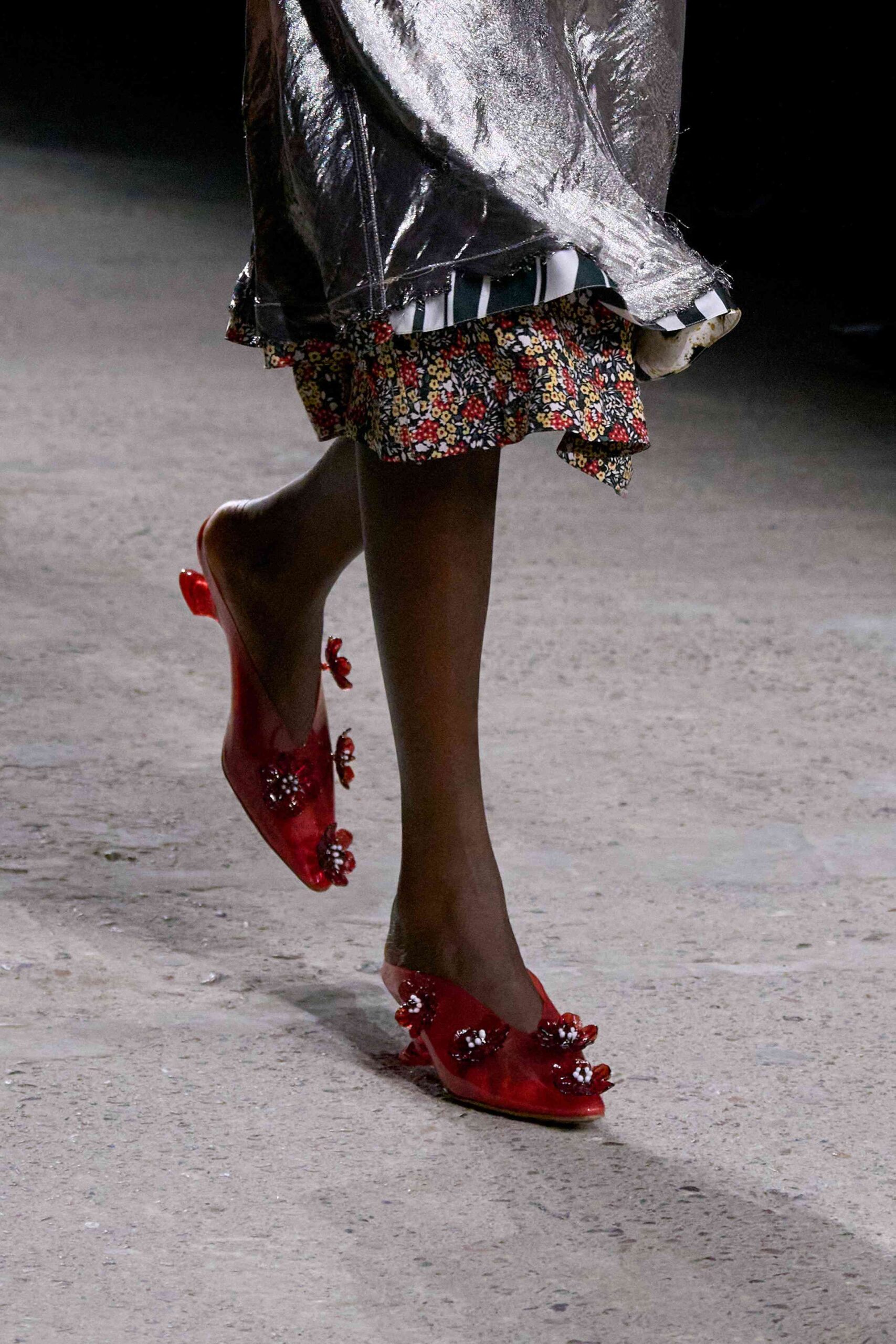 mega-mfw-ss25-bottega-veneta-17_11zon