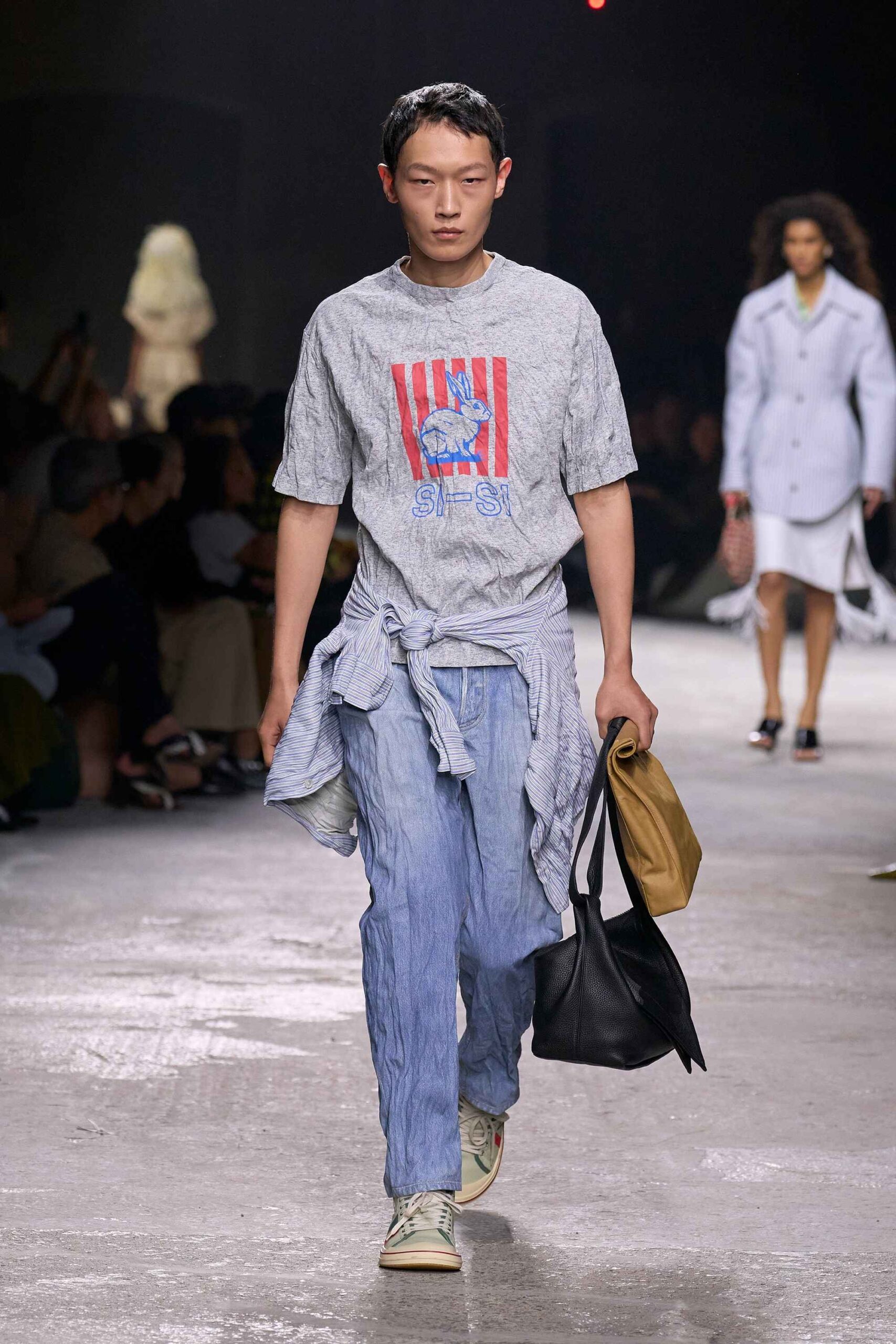 mega-mfw-ss25-bottega-veneta-8_11zon