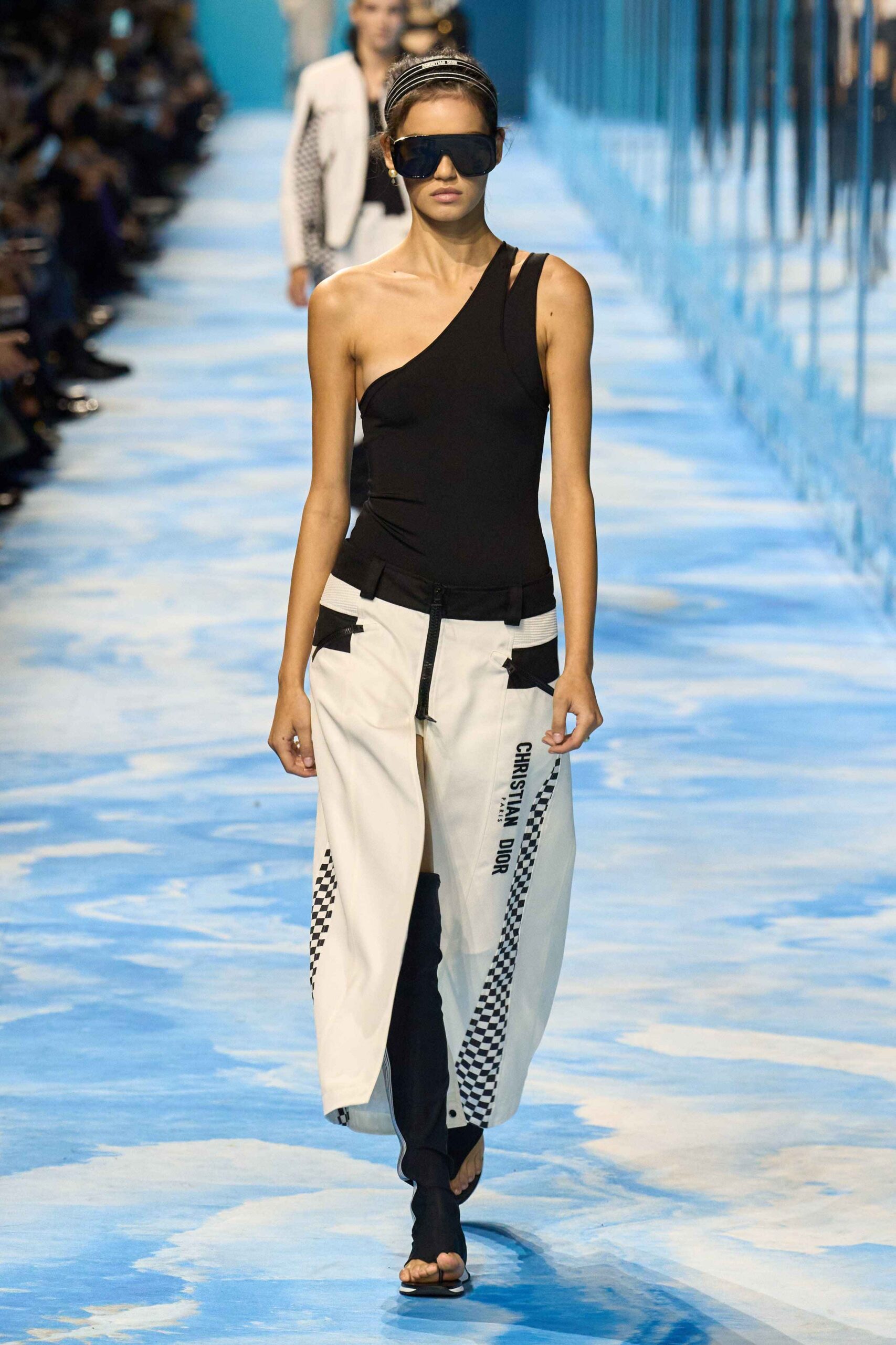 mega-pfw-ss25-dior-8