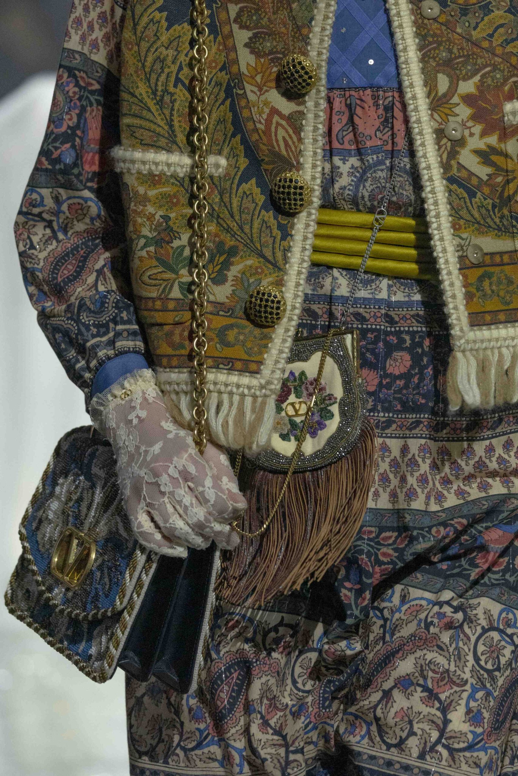 mega-pfw-ss25-valentino-alessandro-michele-16
