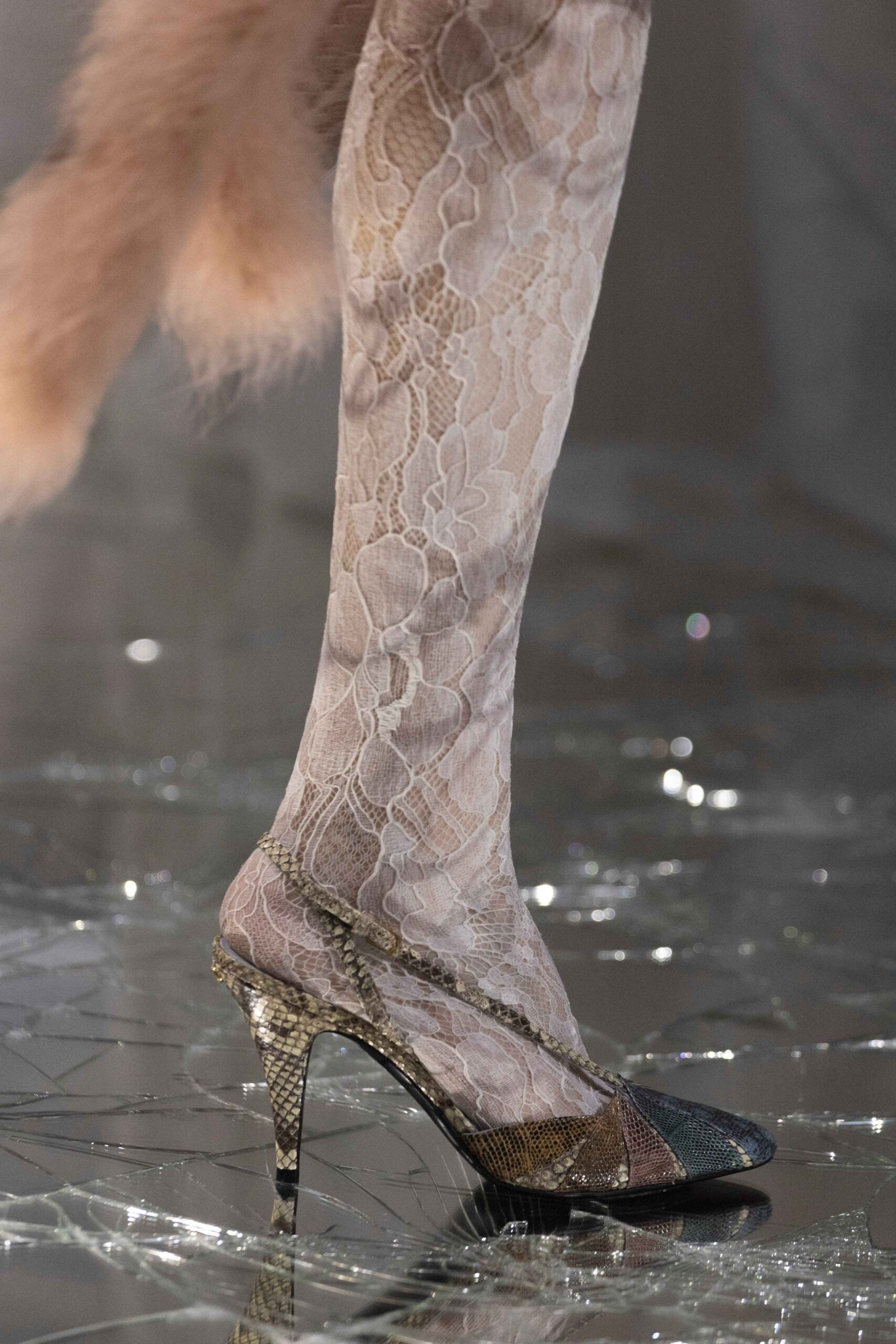 mega-pfw-ss25-valentino-alessandro-michele-17
