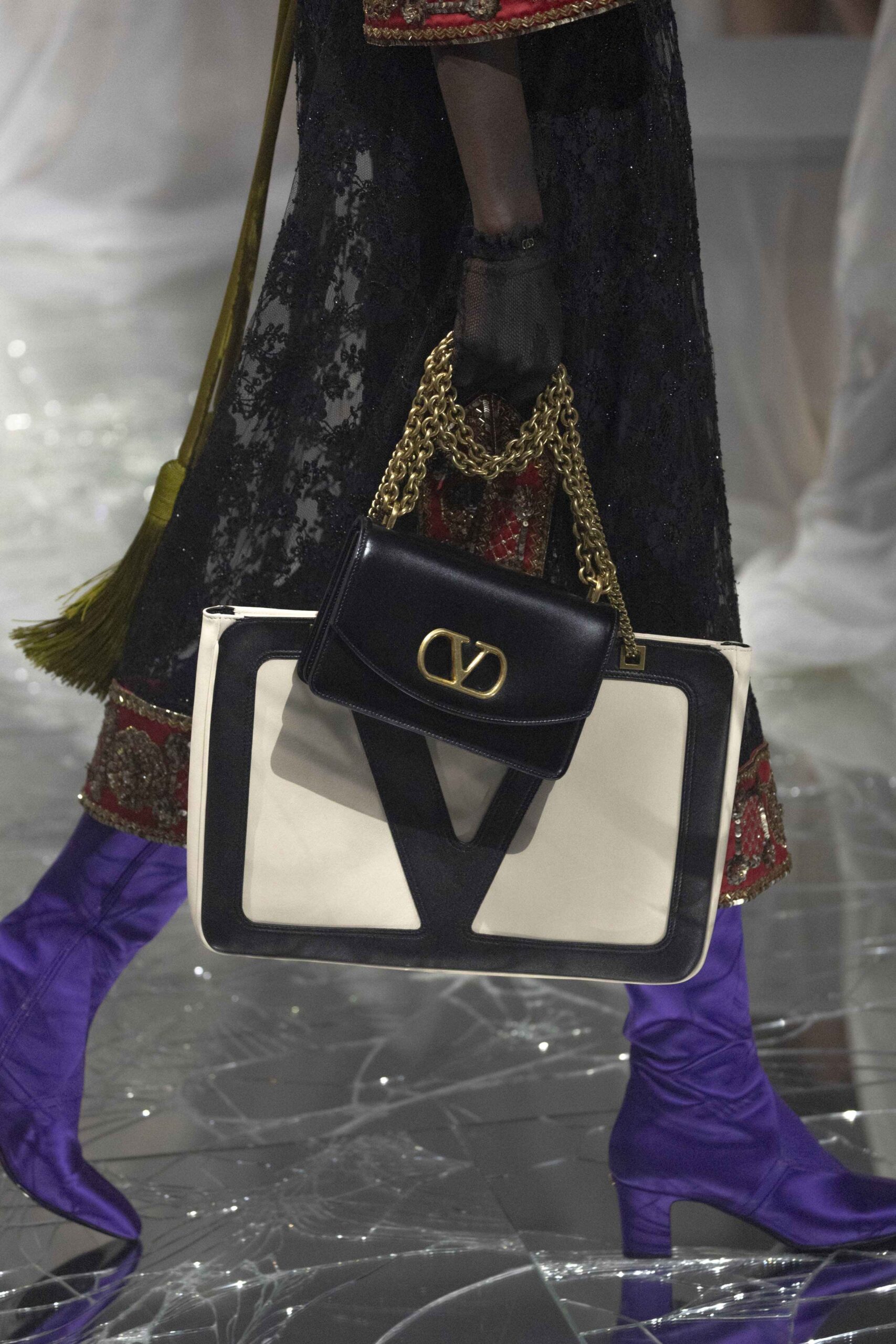 mega-pfw-ss25-valentino-alessandro-michele-22