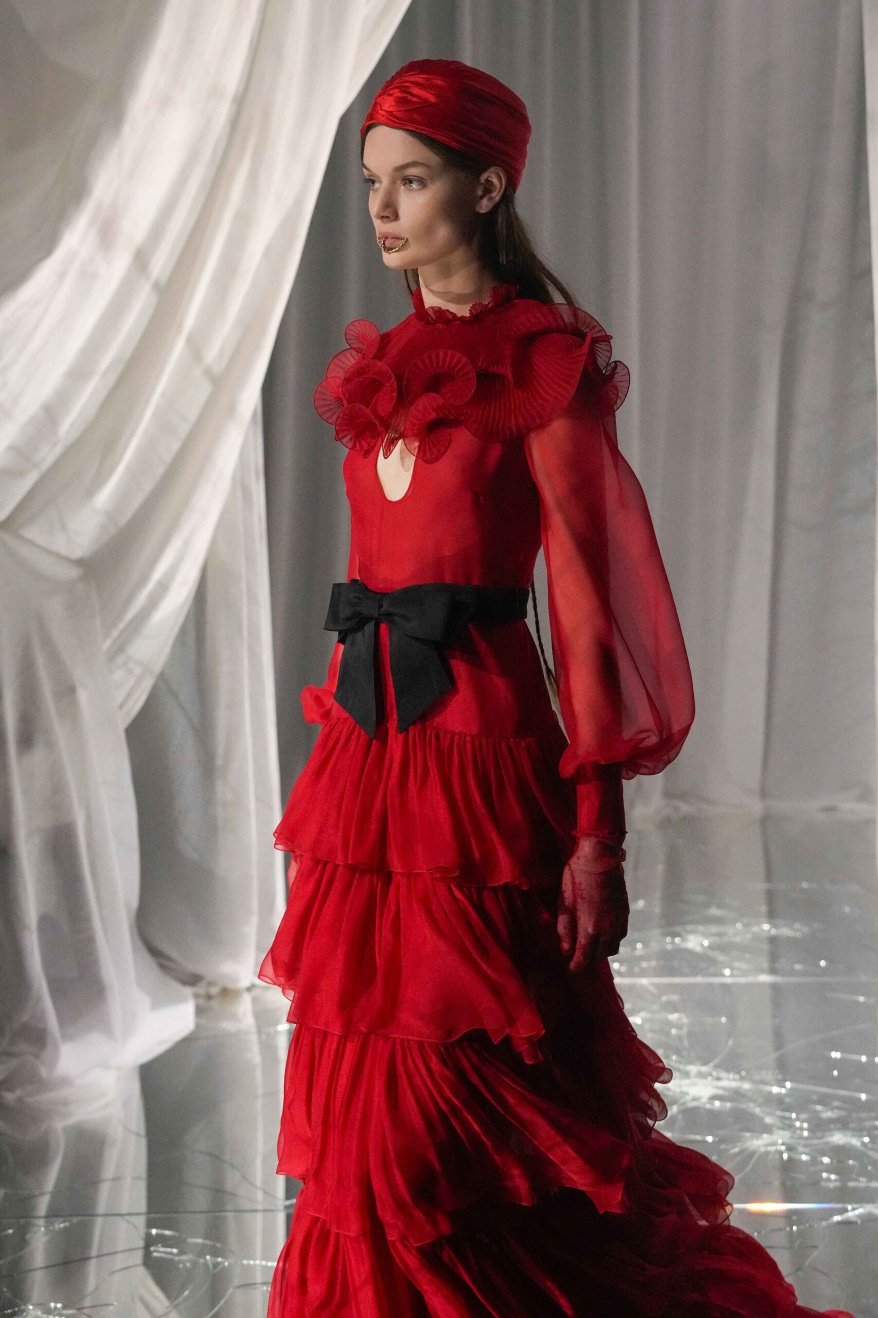 mega-pfw-ss25-valentino-alessandro-michele-28