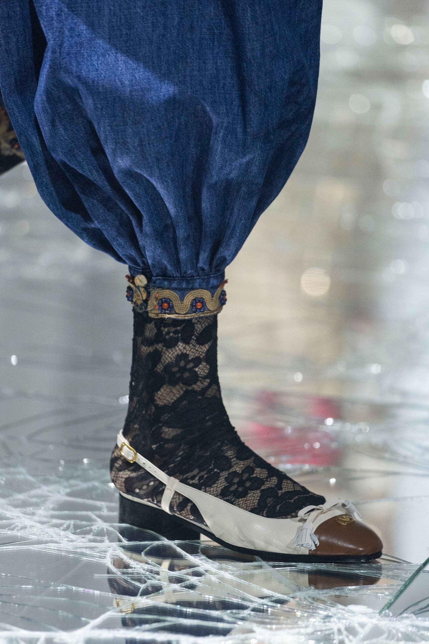 mega-pfw-ss25-valentino-alessandro-michele-31