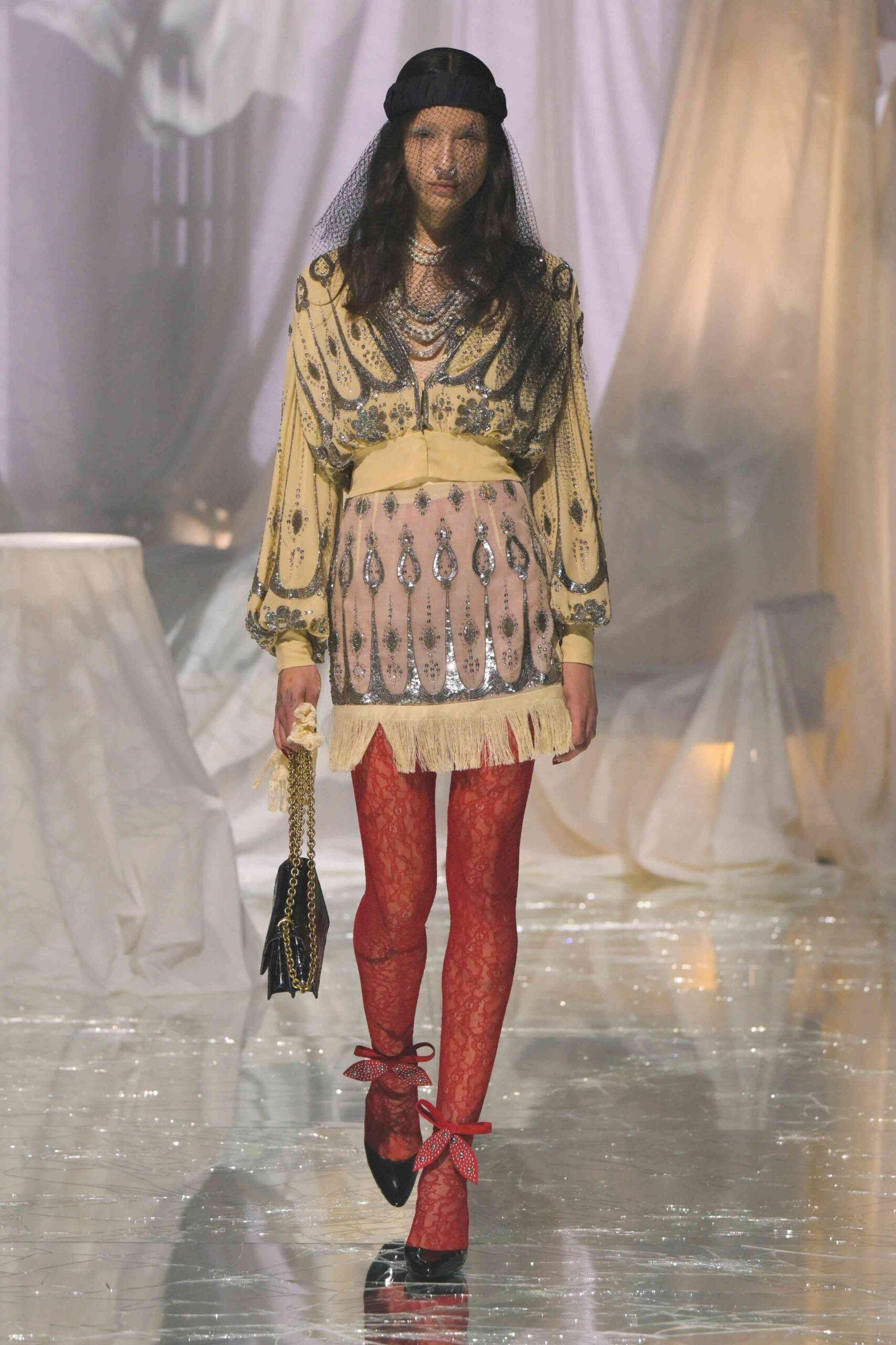 mega-pfw-ss25-valentino-alessandro-michele