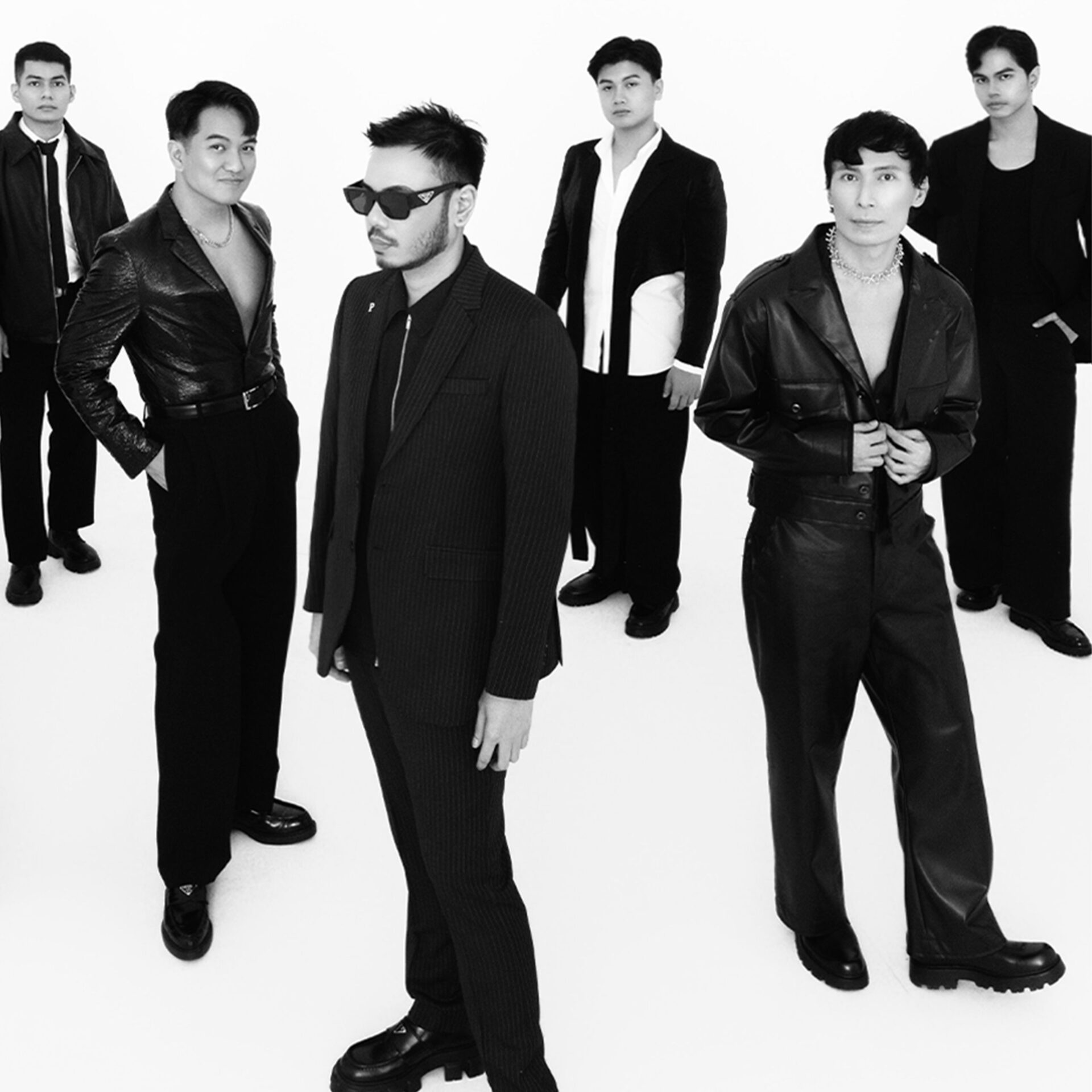 mega vman editorial team