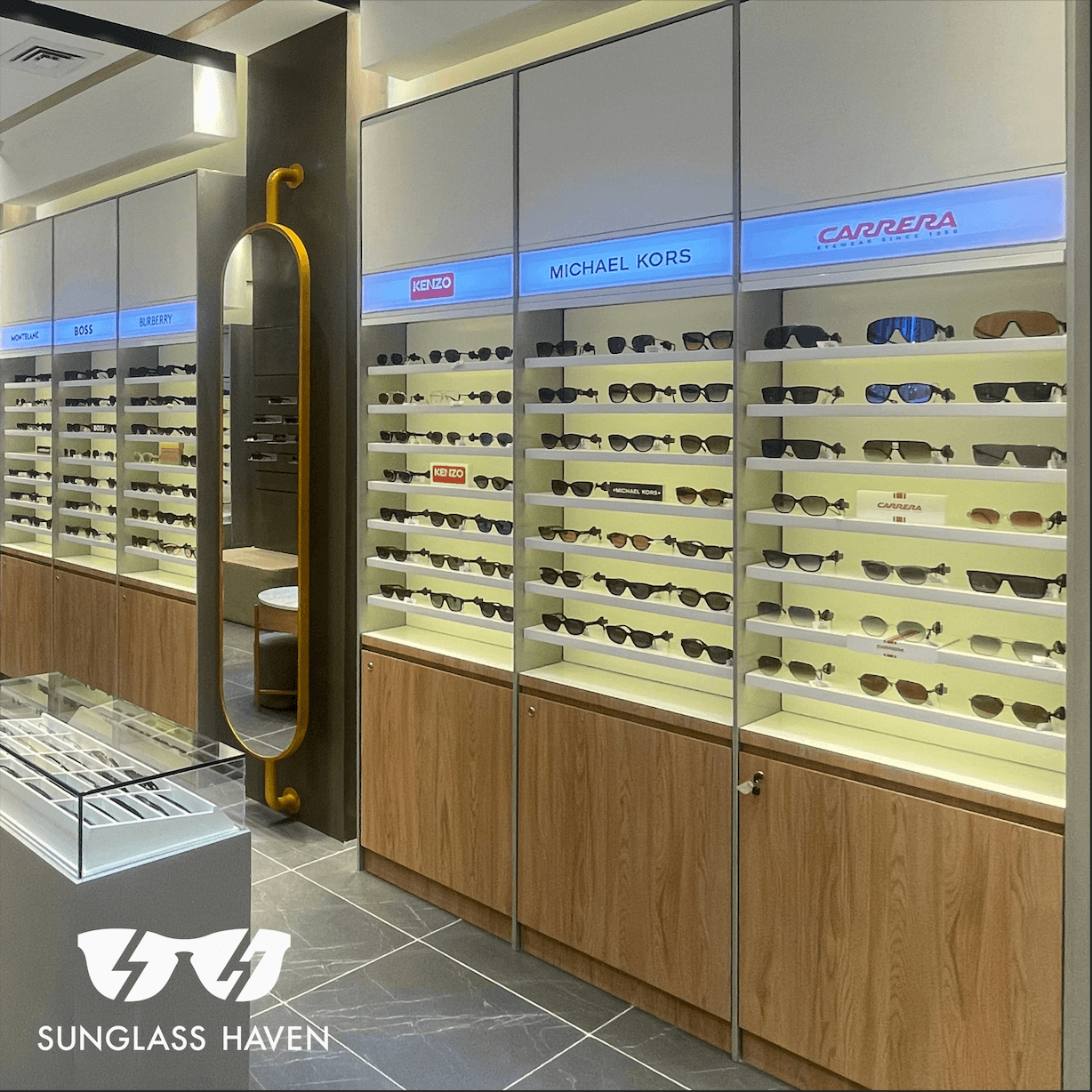 Sunglass Haven in SM Mall of Asia