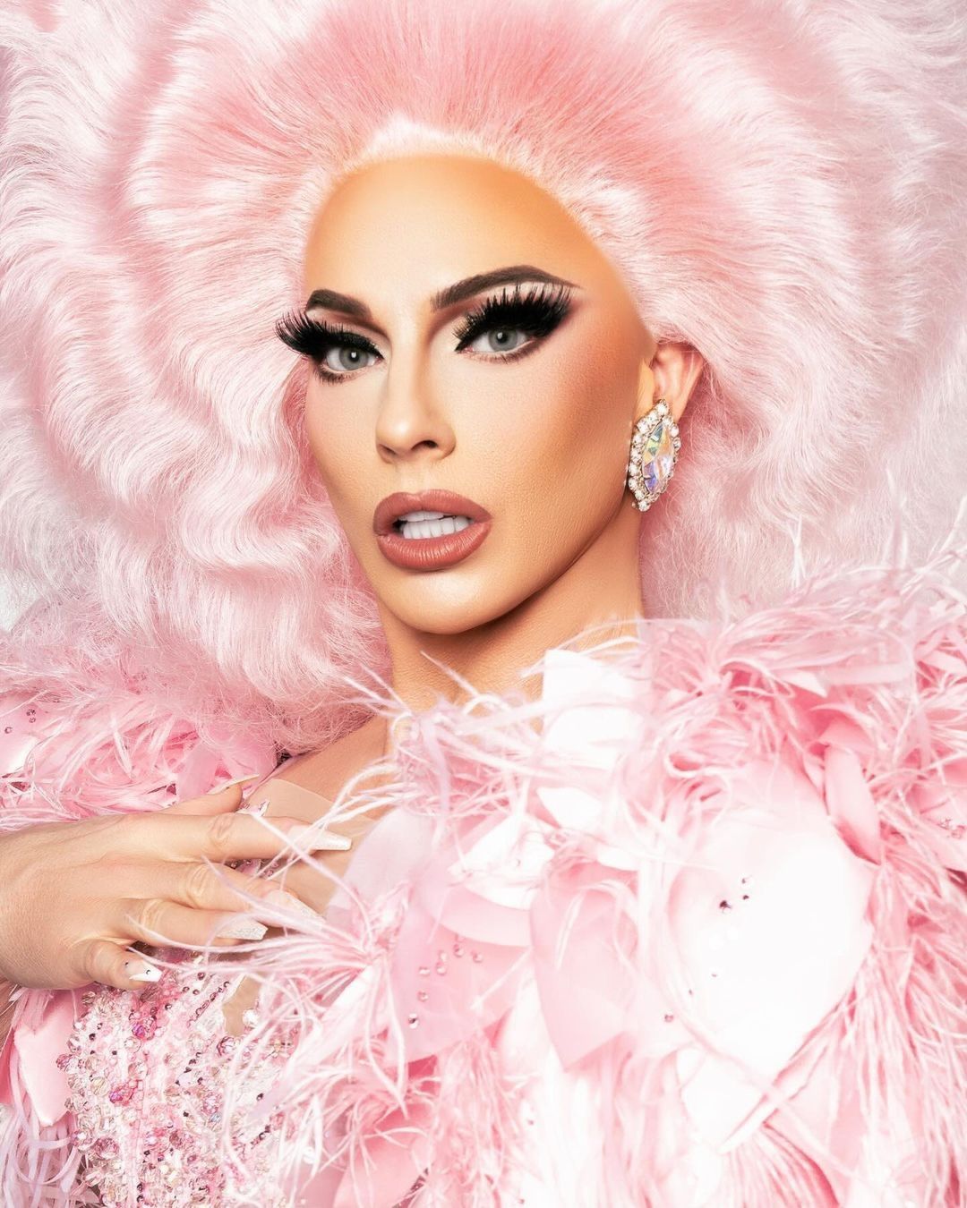 tiny-deluxe-alyssa-edwards