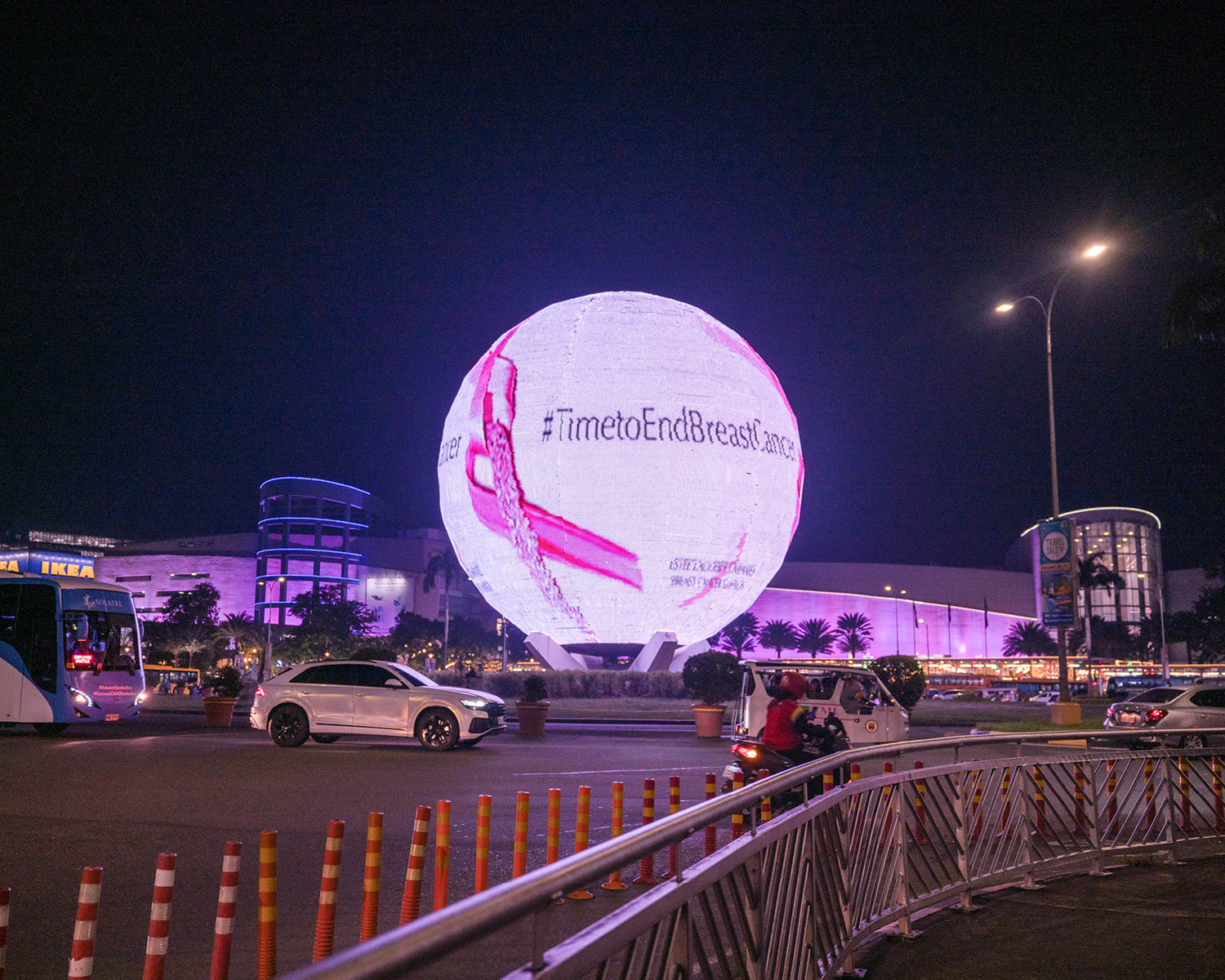 SM MOA Globe in pink